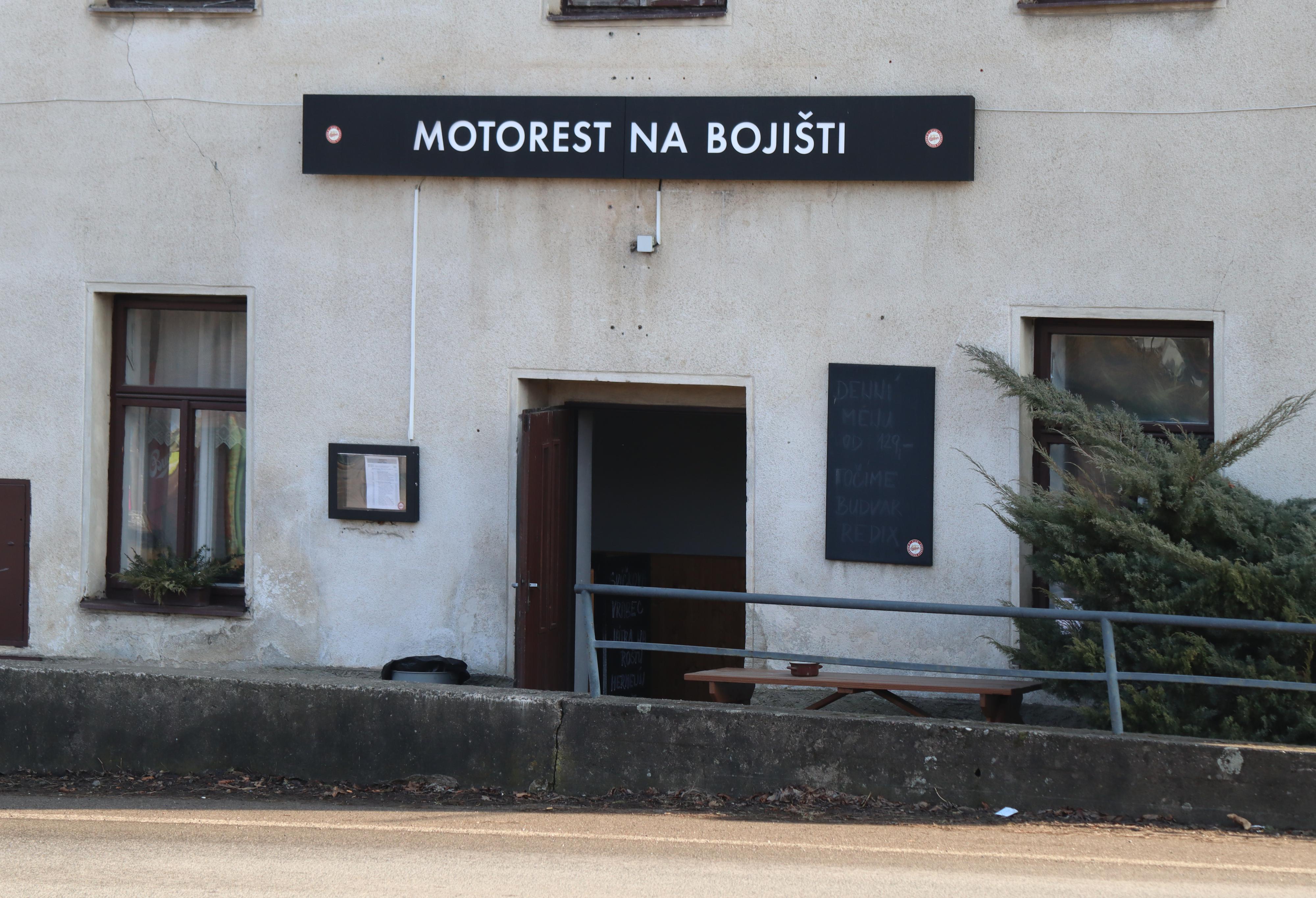 Motorest Na Bojišti foto 3