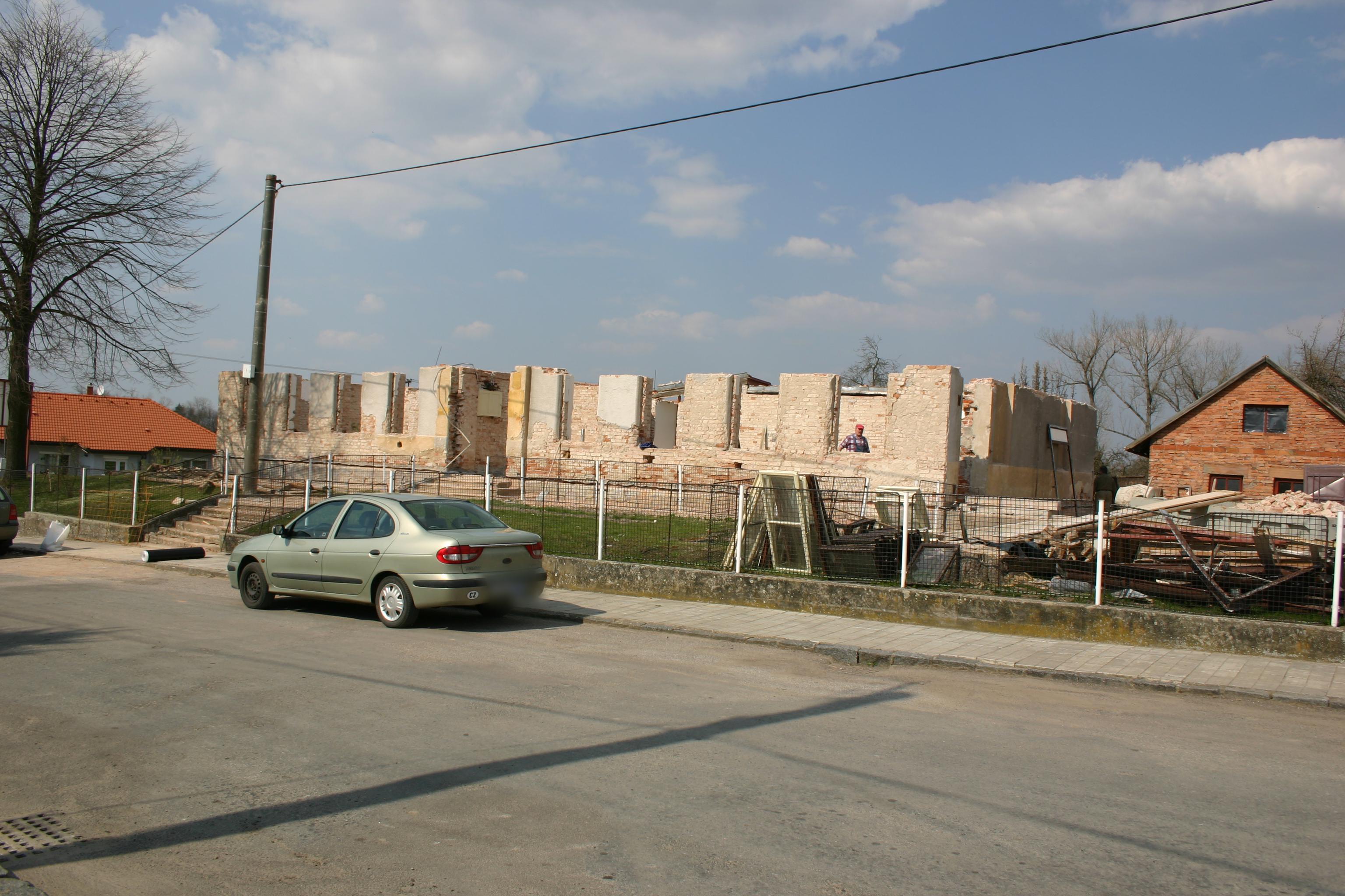 Újezd - obecní úřad foto 3