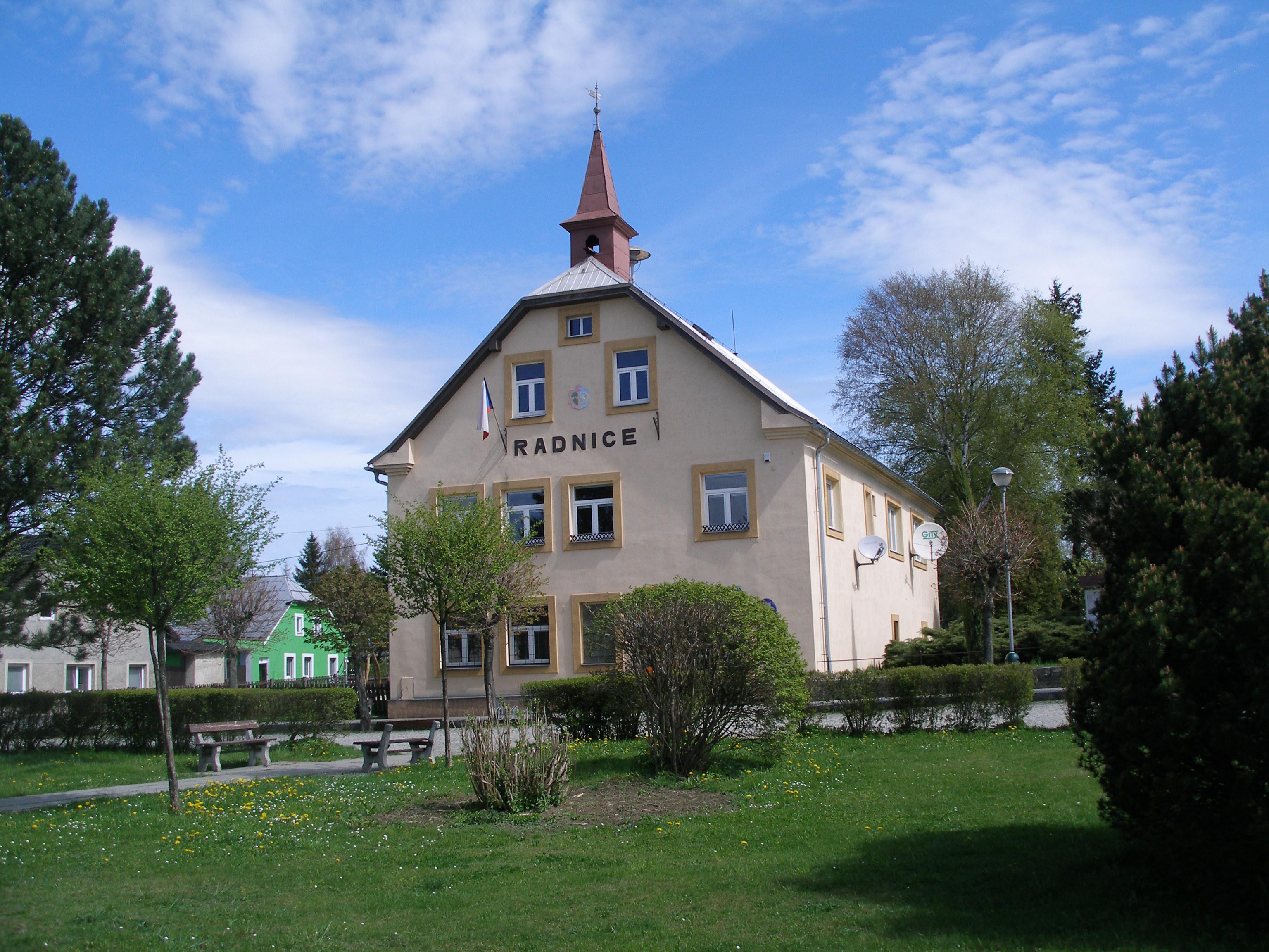 Jívová - obecní úřad foto 4