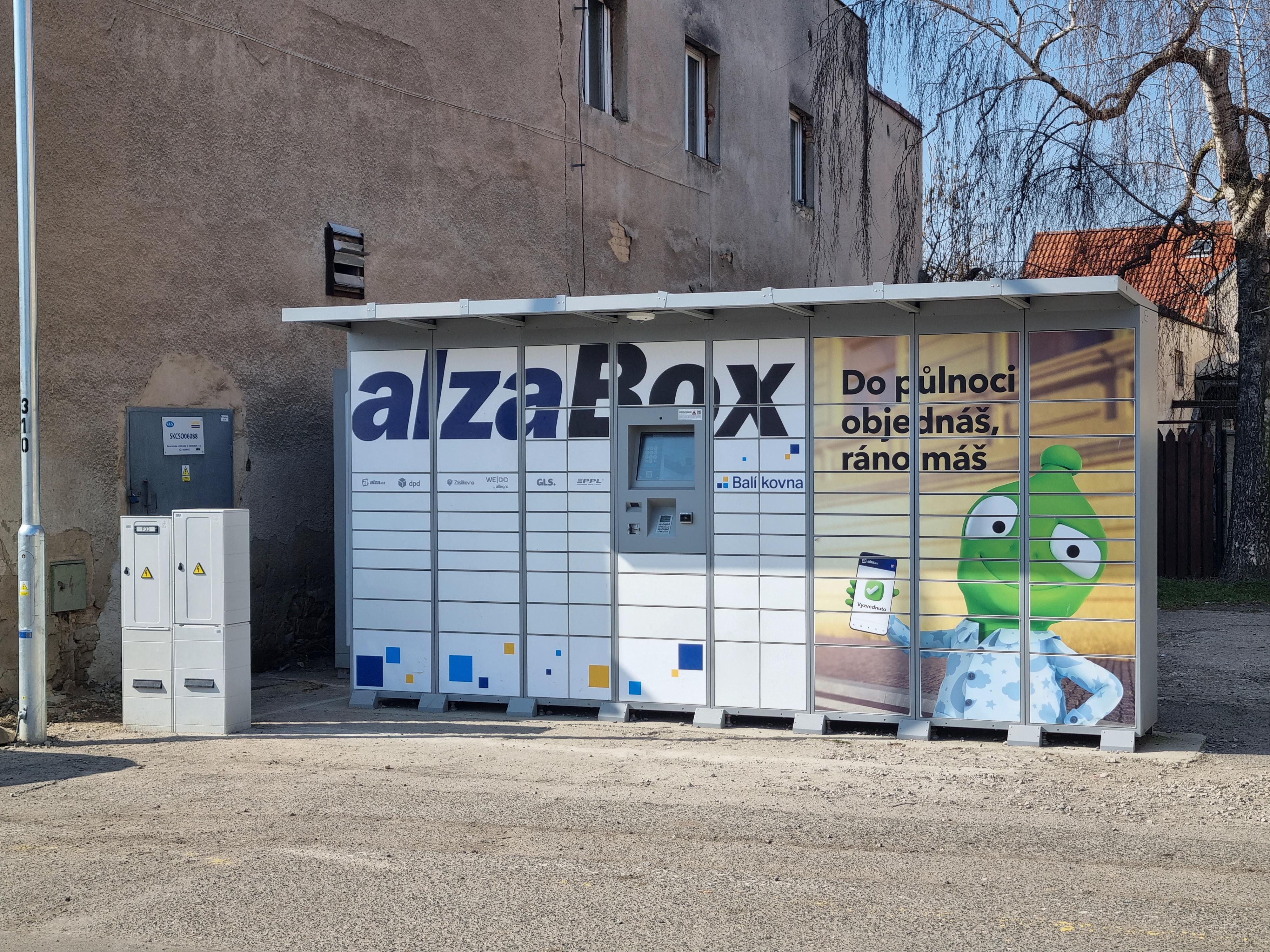 AlzaBox