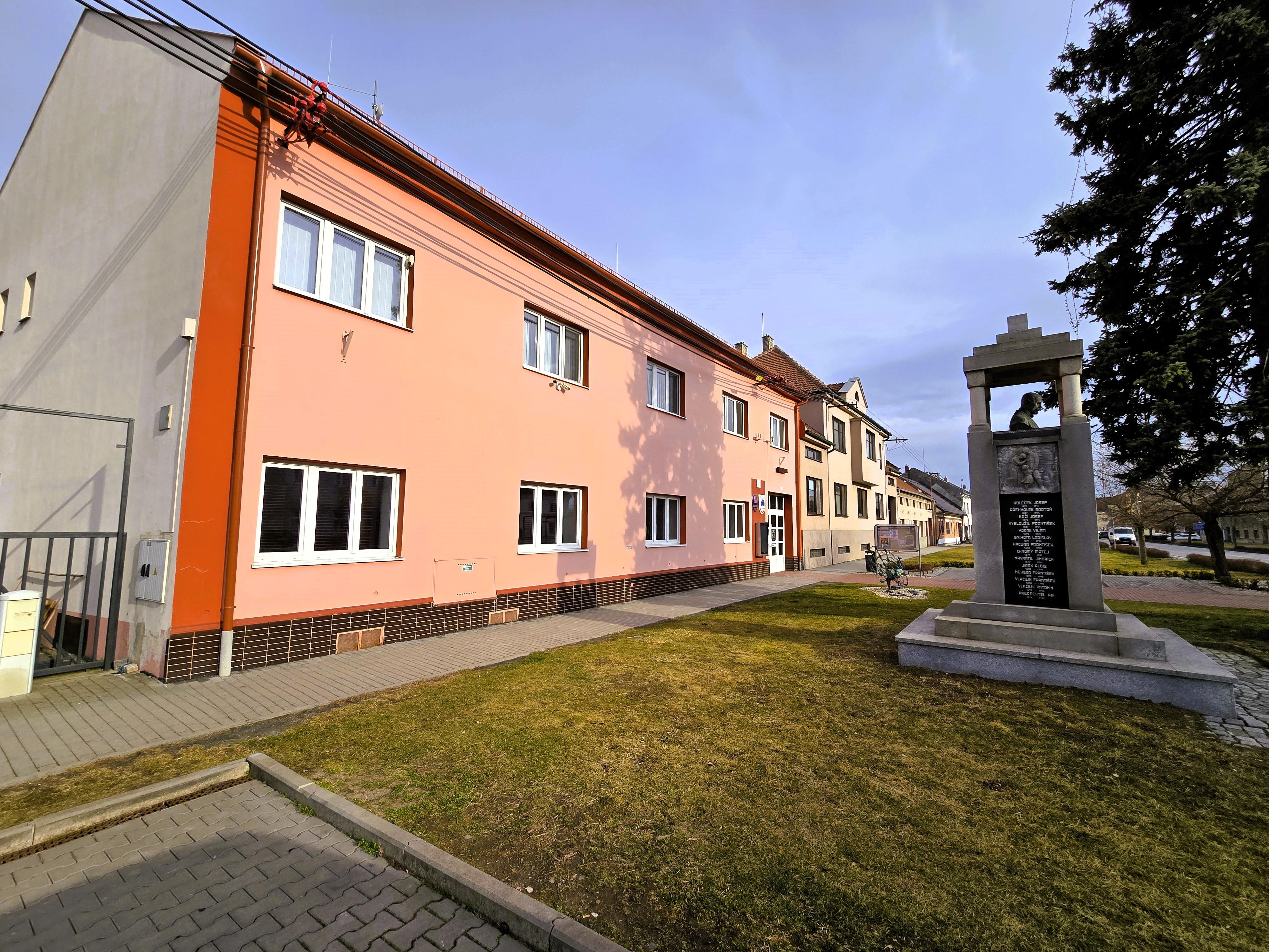 ZŠ a MŠ Bedihošť foto 2