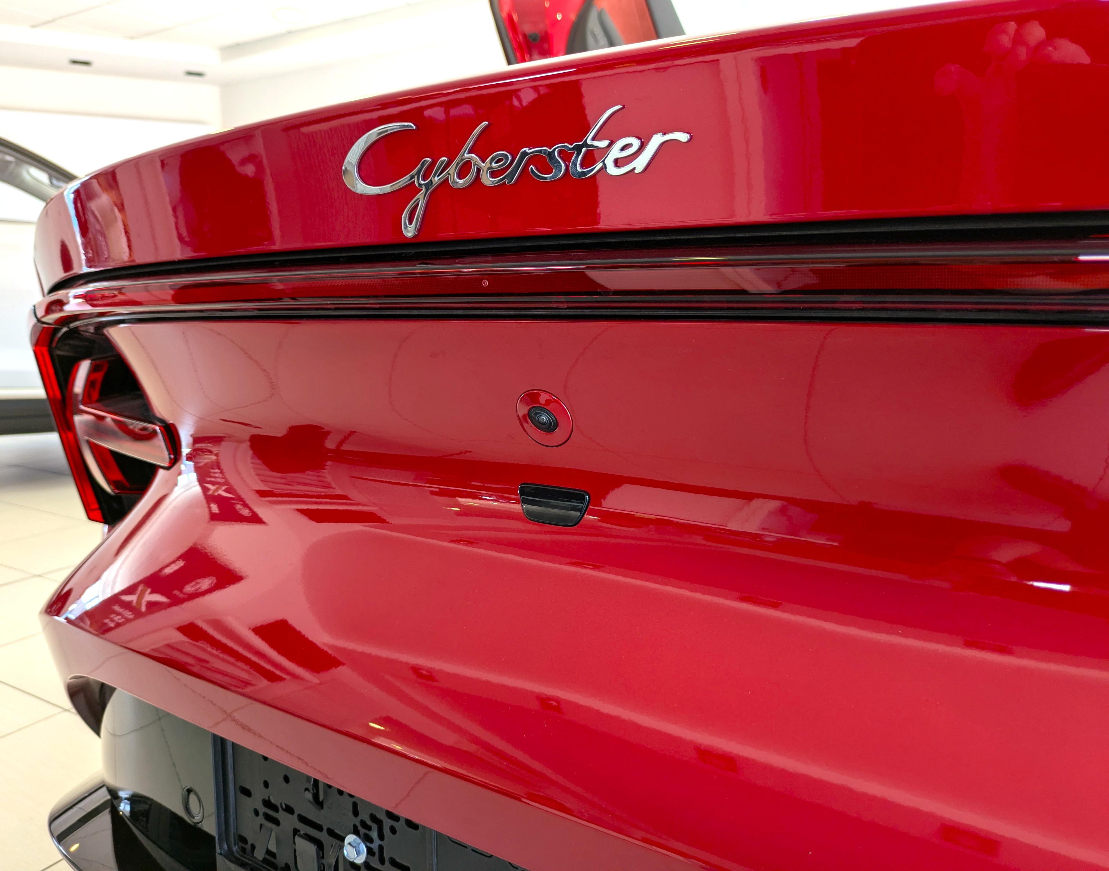 LXM MOTORS, s.r.o. foto 3