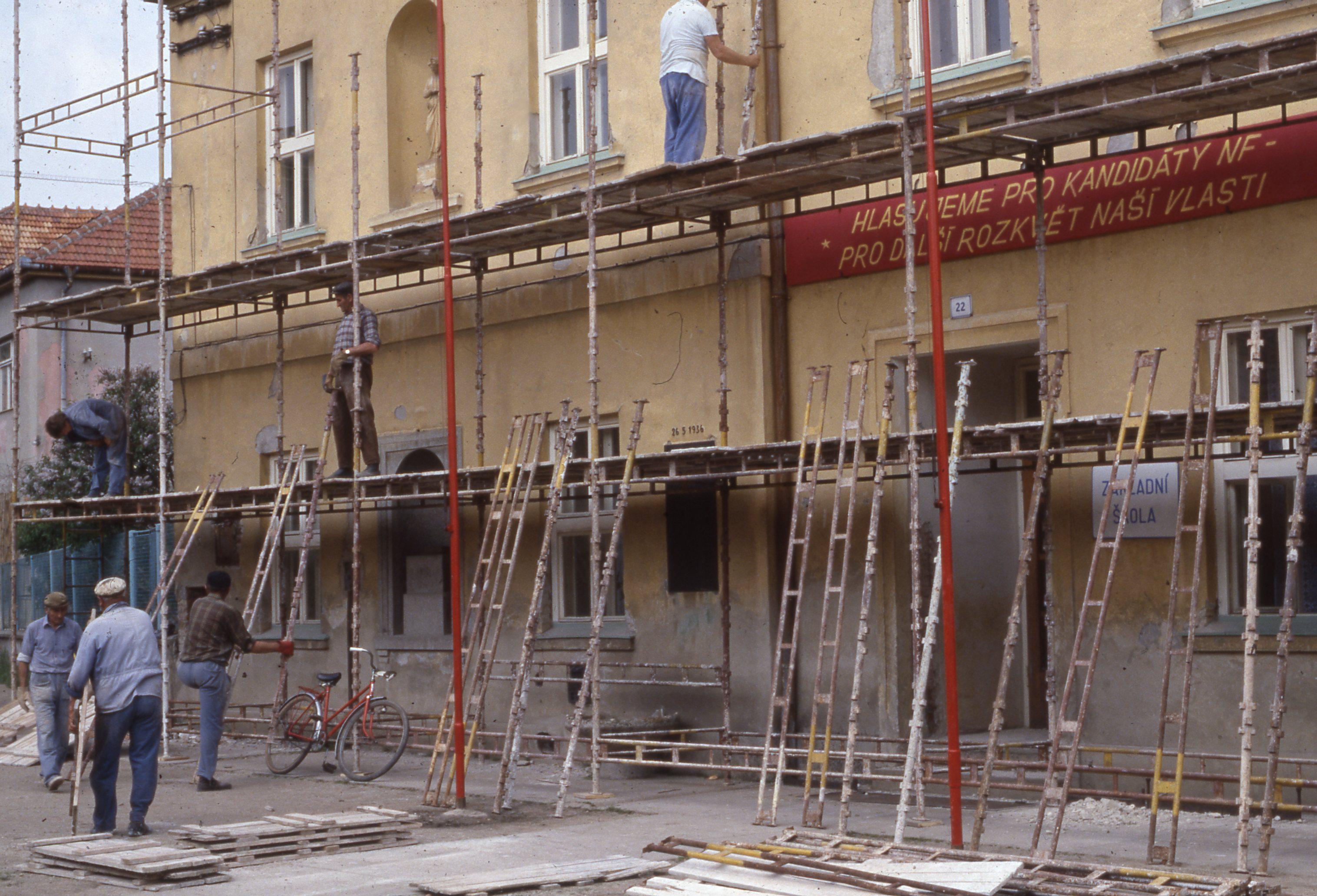 Rakvice - obecní úřad foto 2