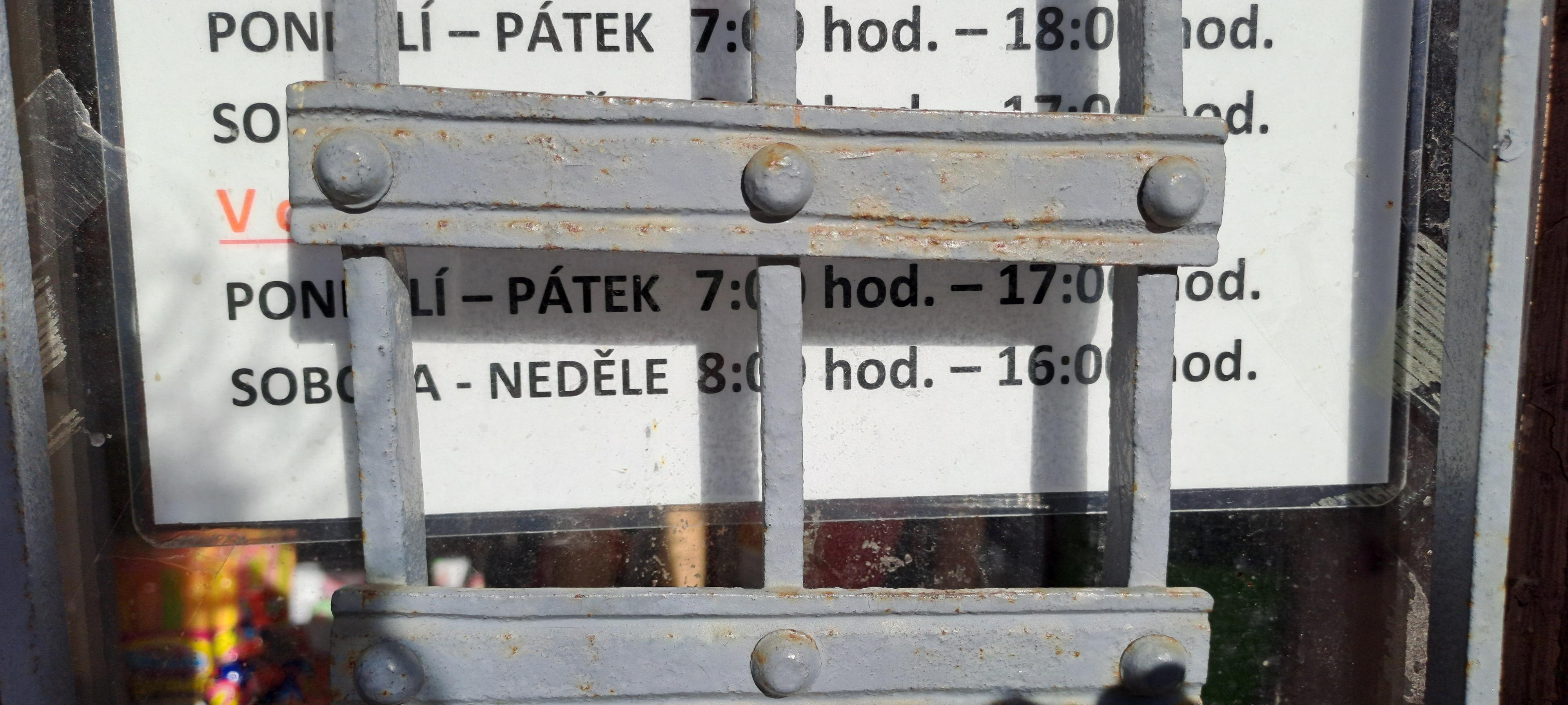 Potraviny Valeč foto 2