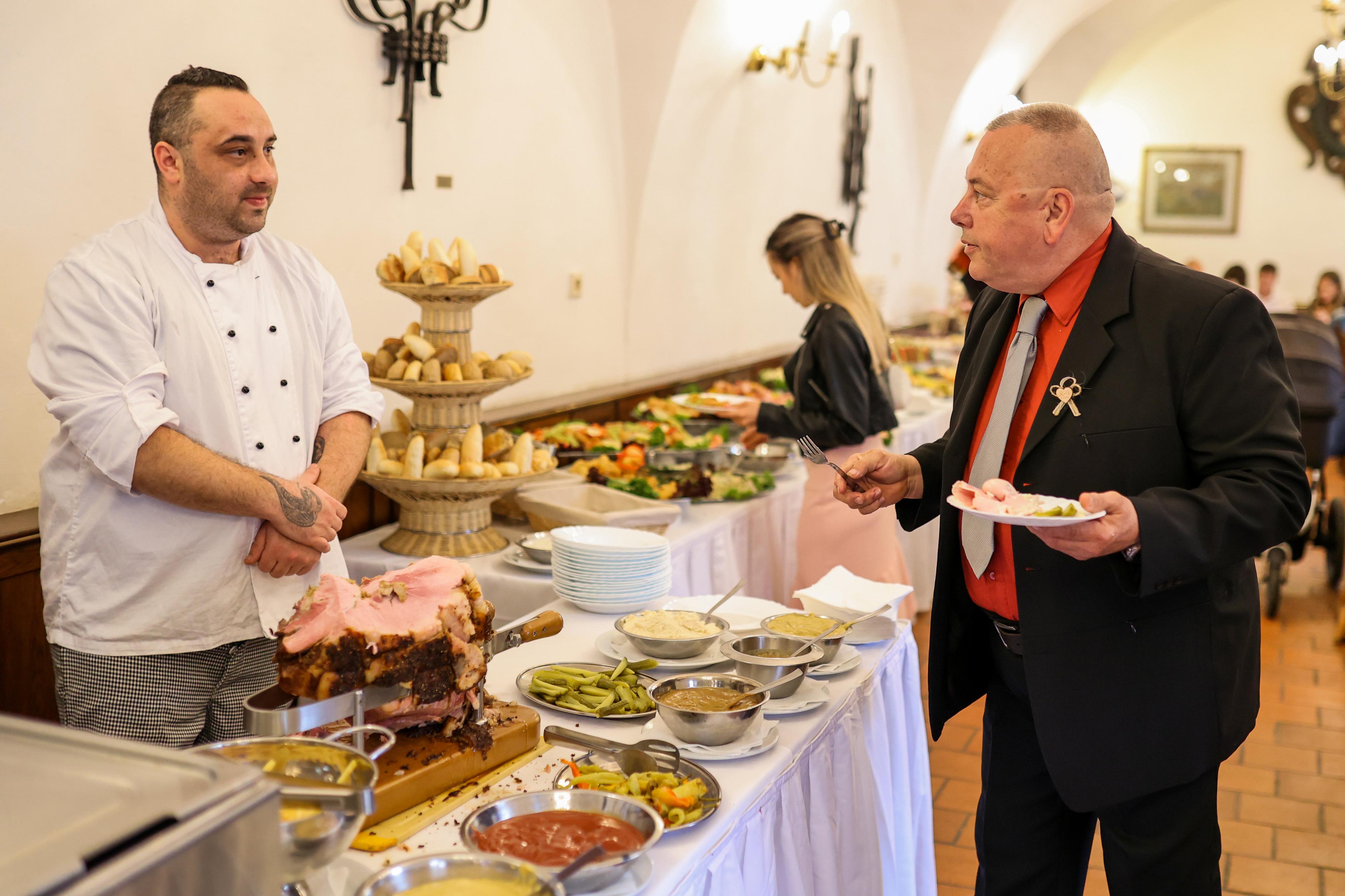 Hradní restaurace Helfštýnská Holba foto 3