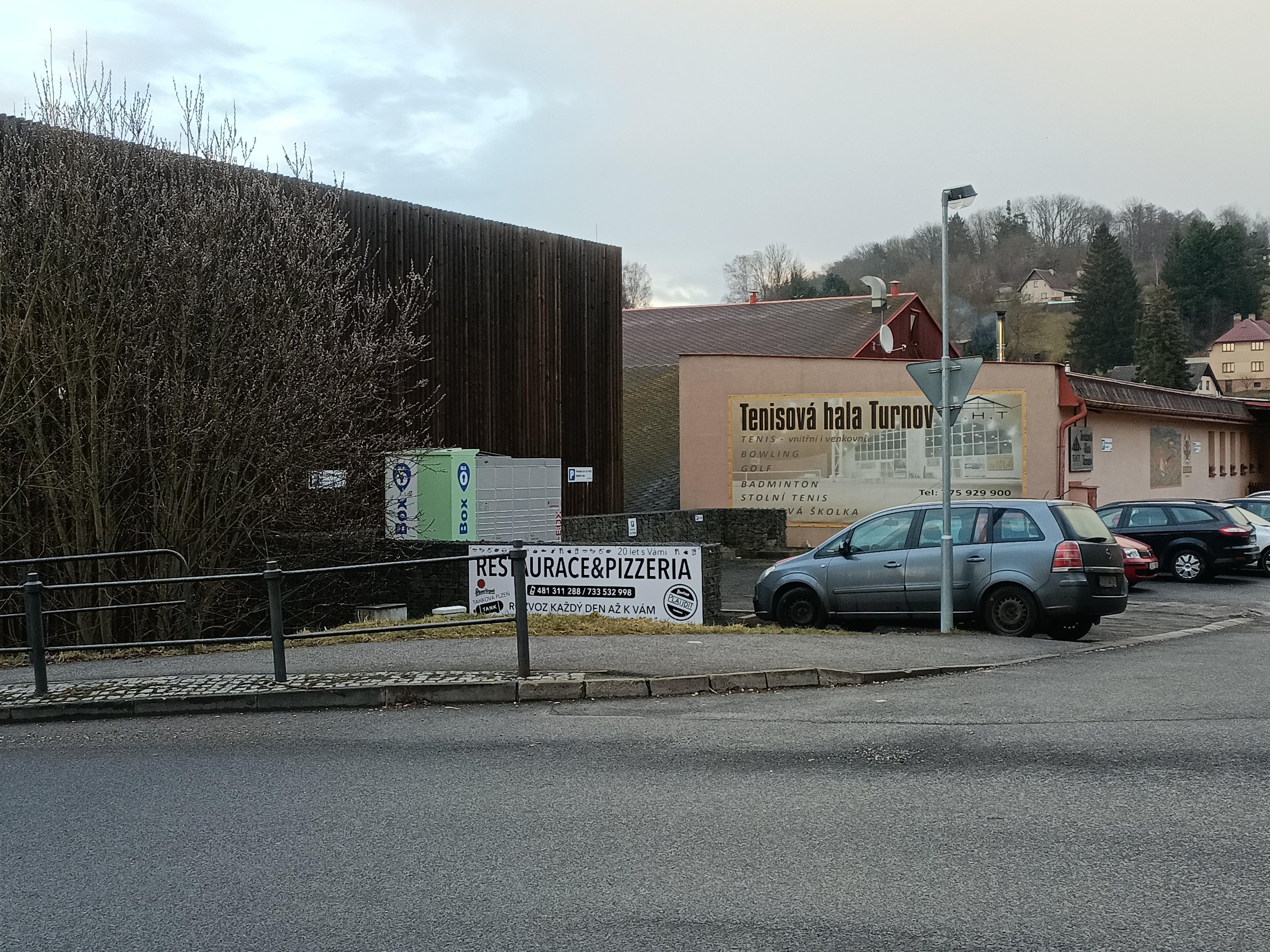 Golf - Tenisová hala Turnov
