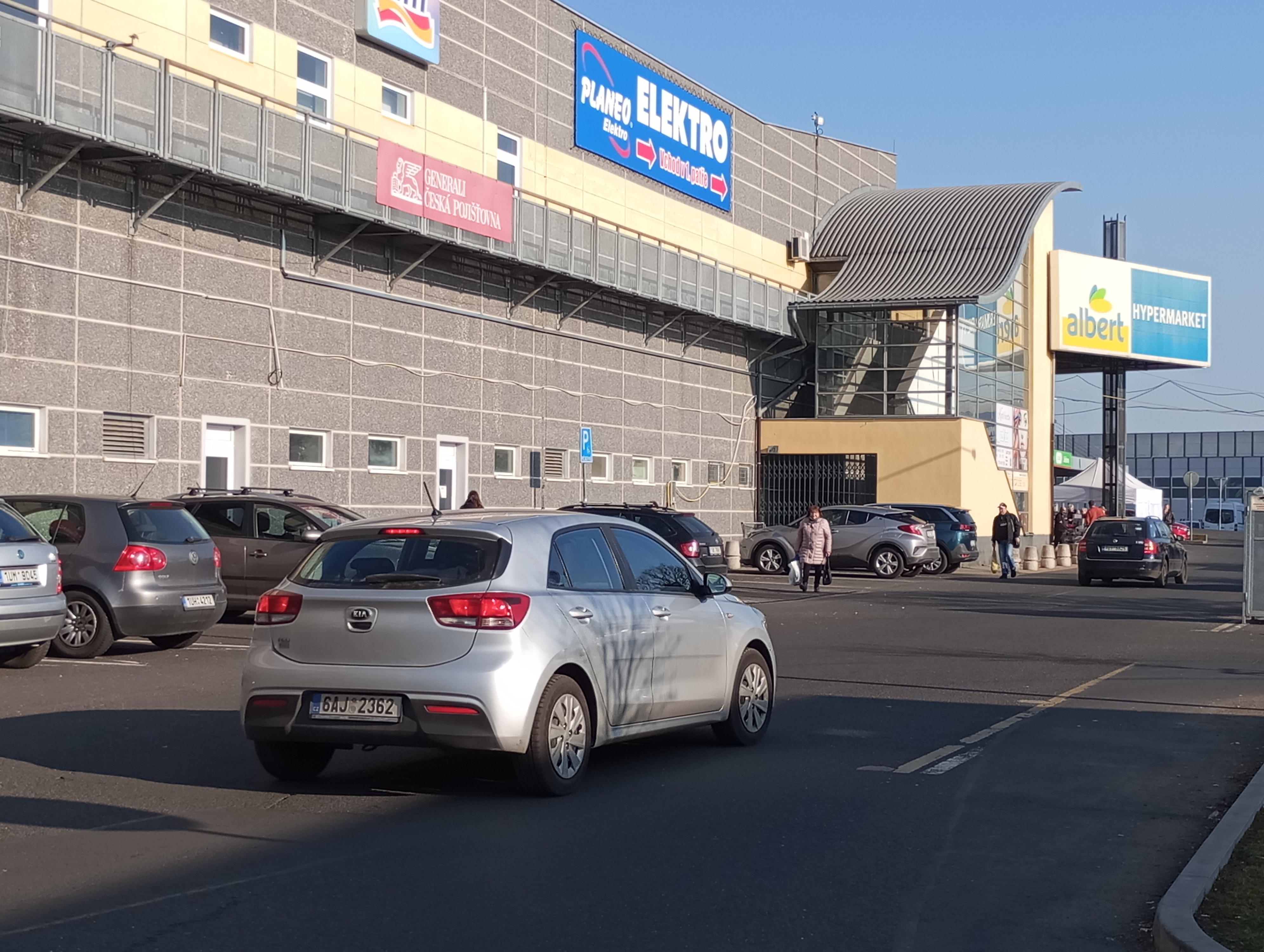Albert Hypermarket foto 5