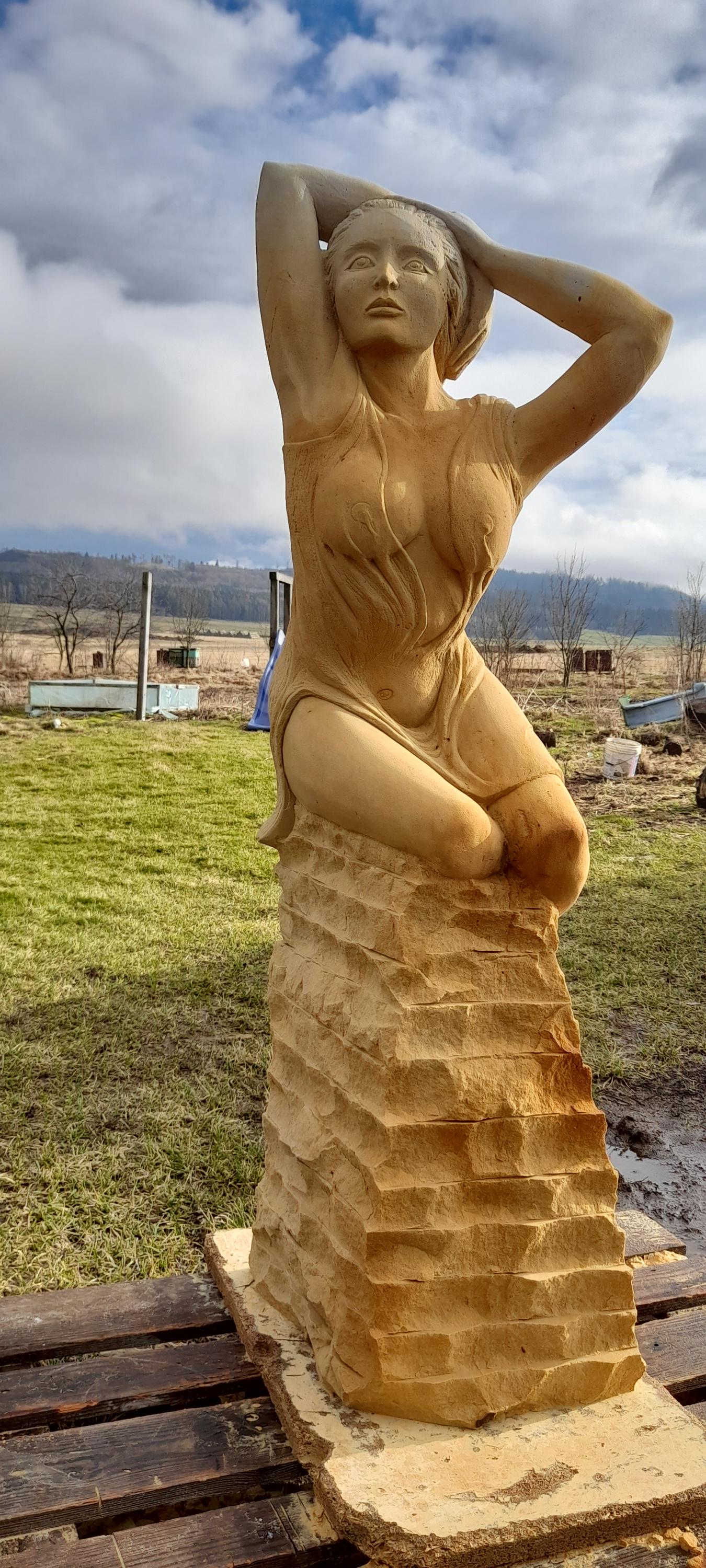 Sochy z přírodního kamene Pavel Žváček foto 2