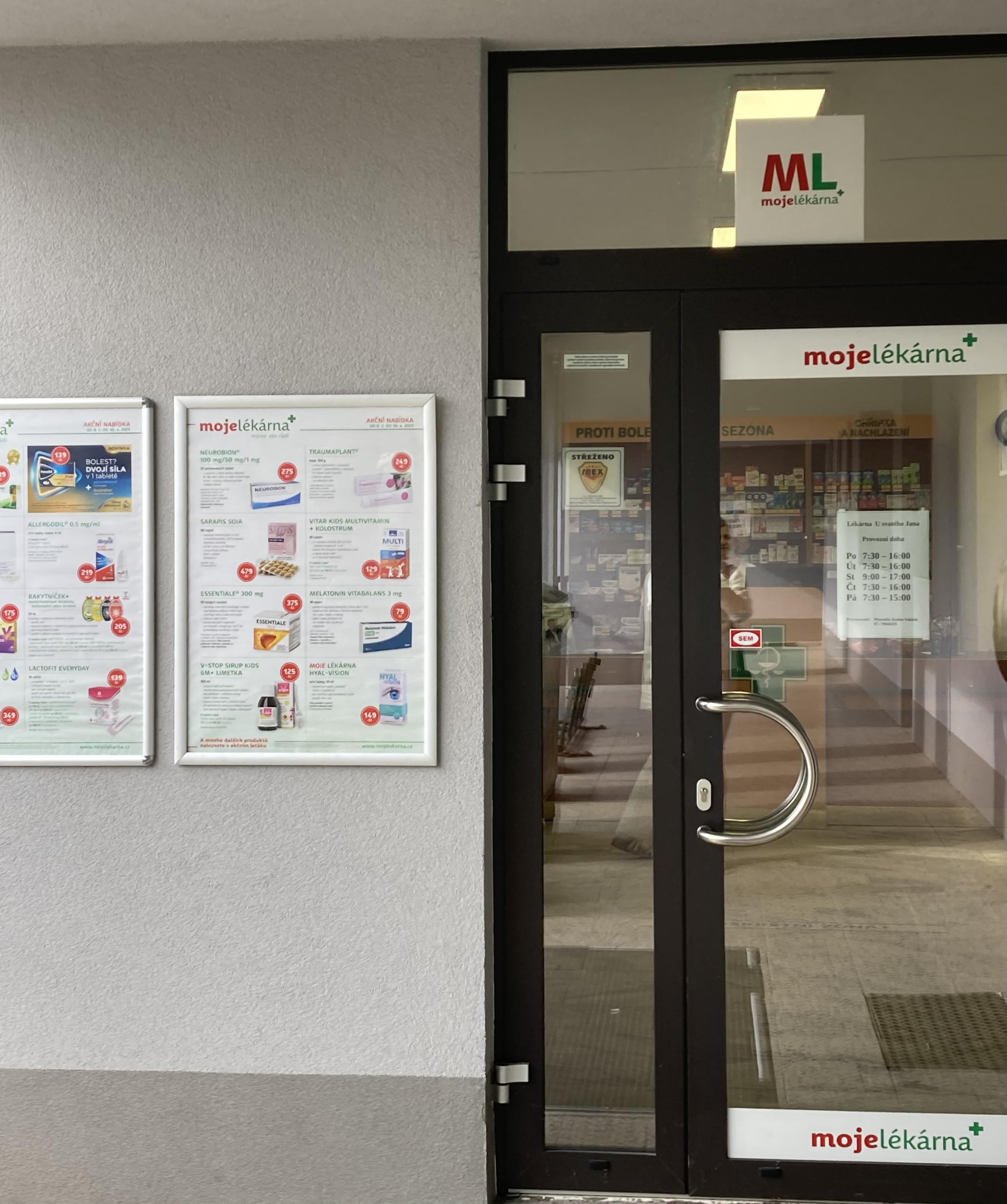 Lékárna U svatého Jana foto 2