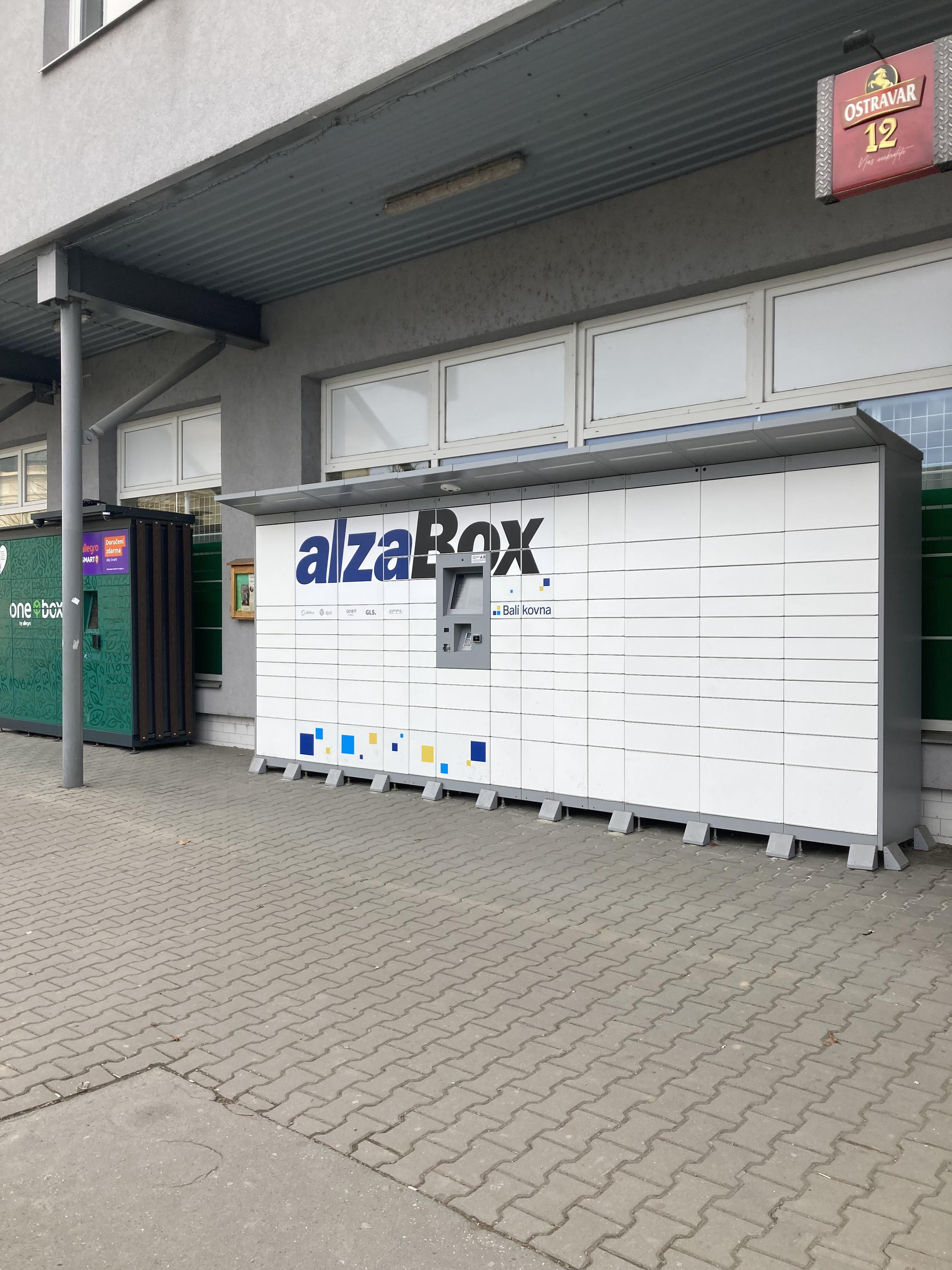 AlzaBox foto 2