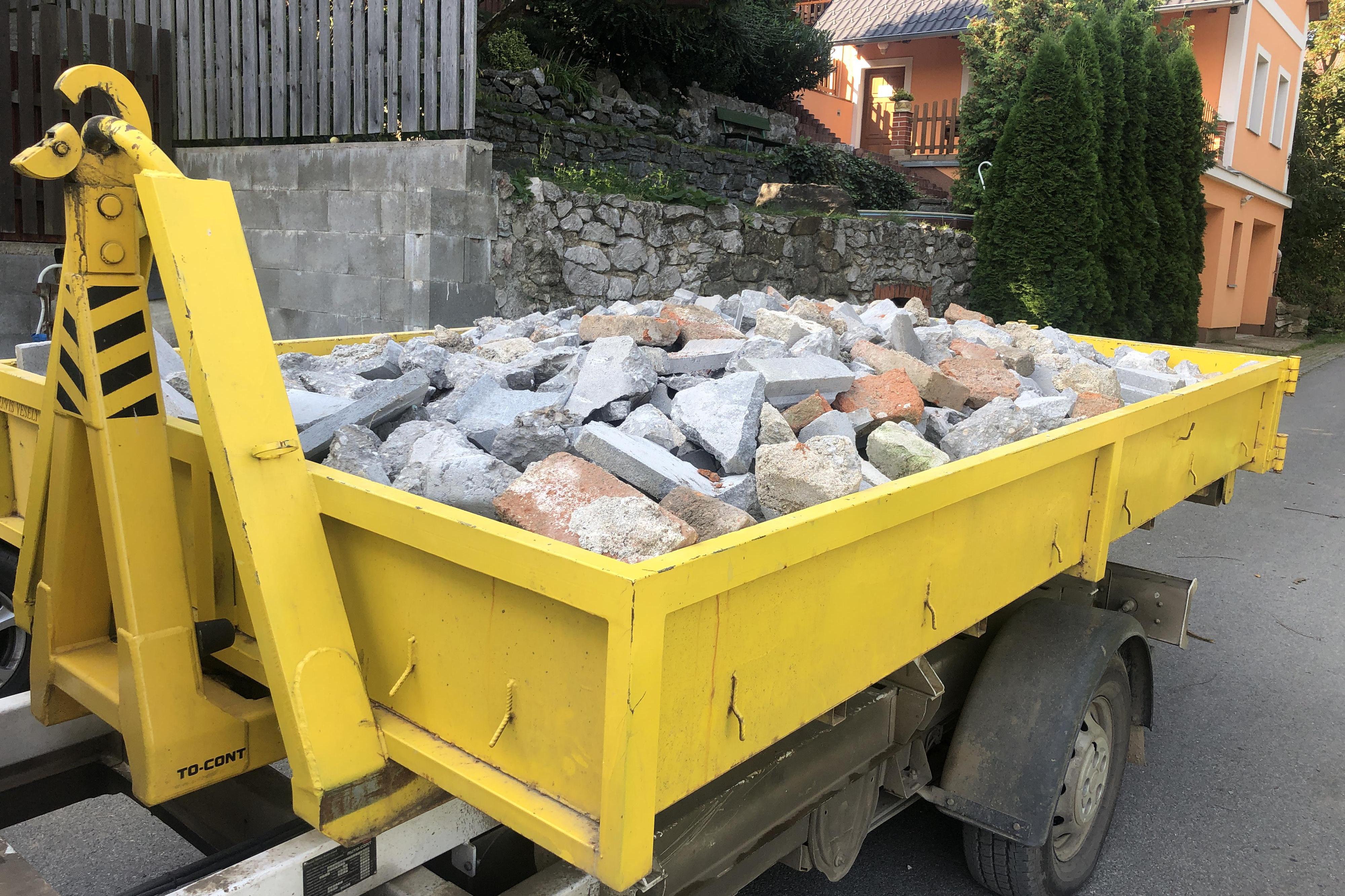 Aleš Král - Kontejnery