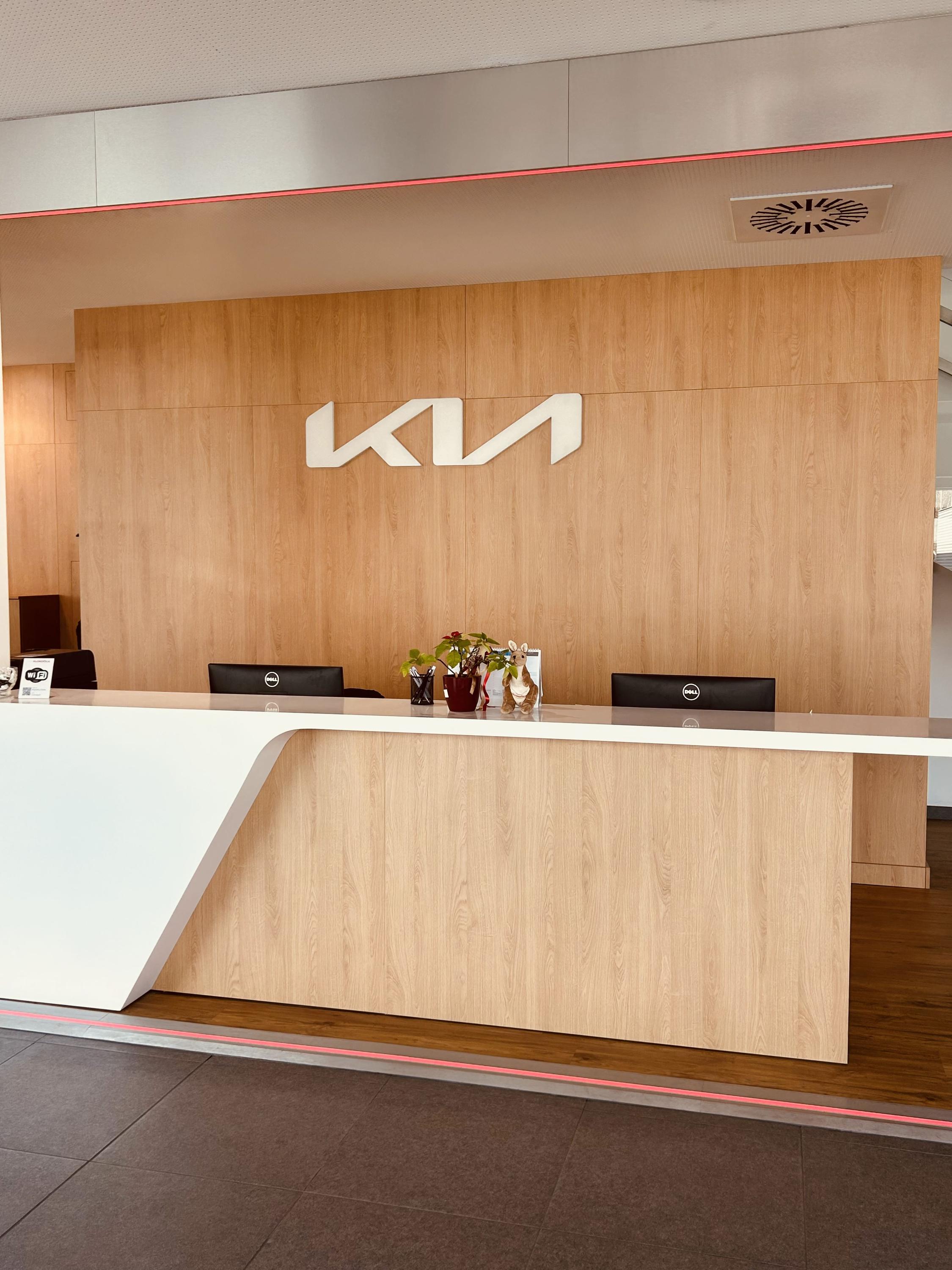 Autosalon Klokočka - Kia foto 2