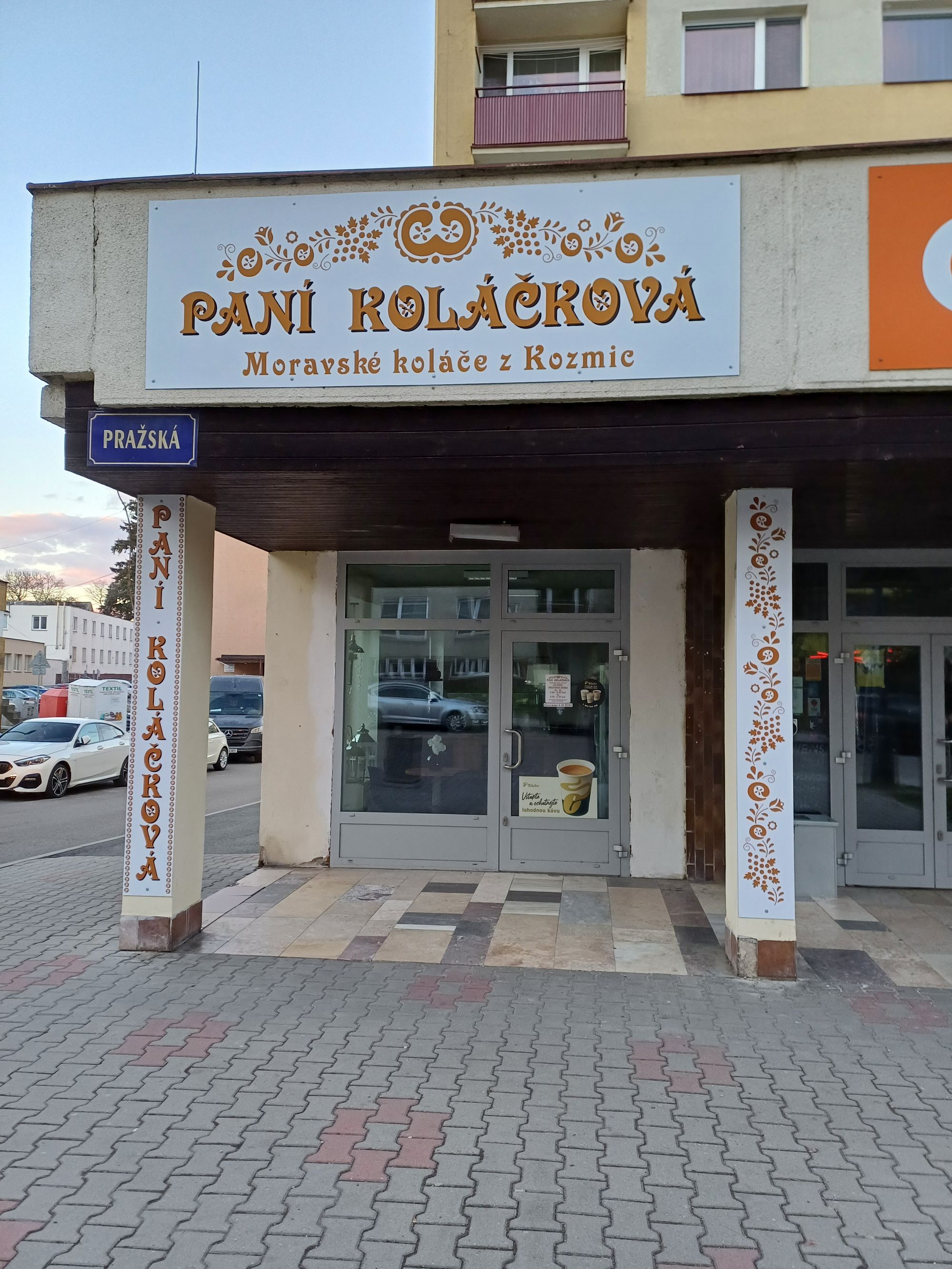 Paní Koláčková foto 2