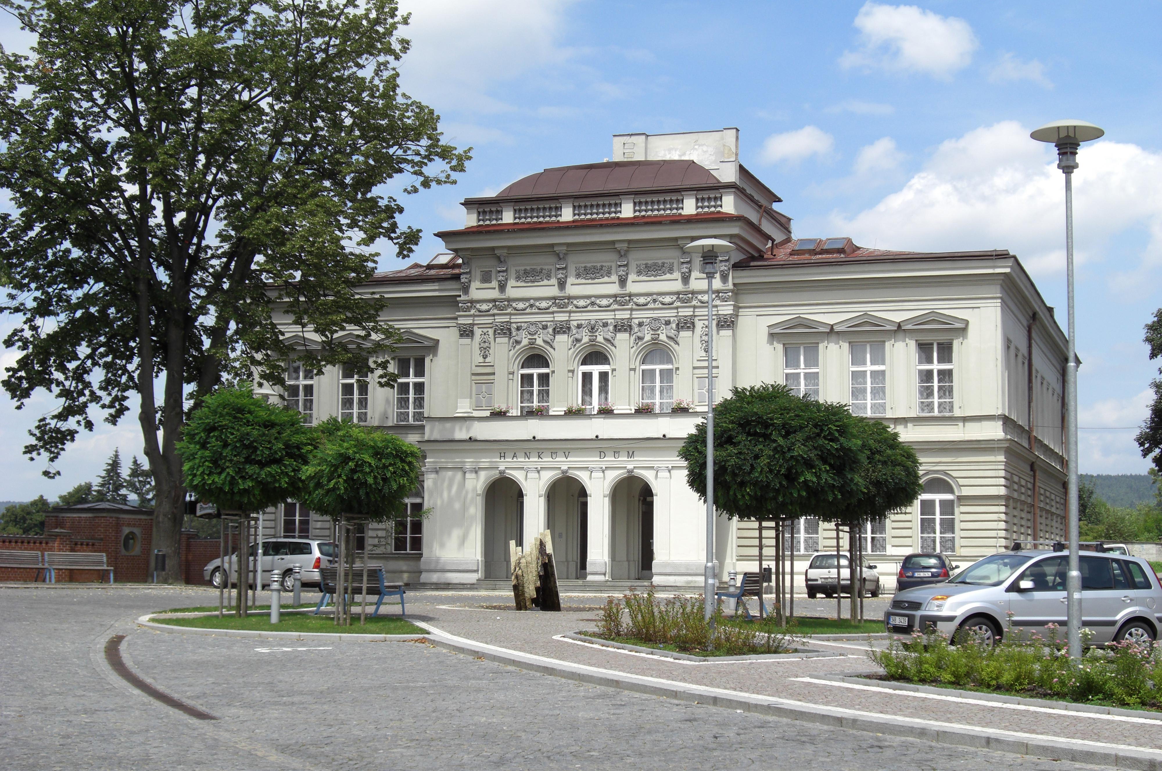 Hankův dům, městské kulturní zařízení foto 5