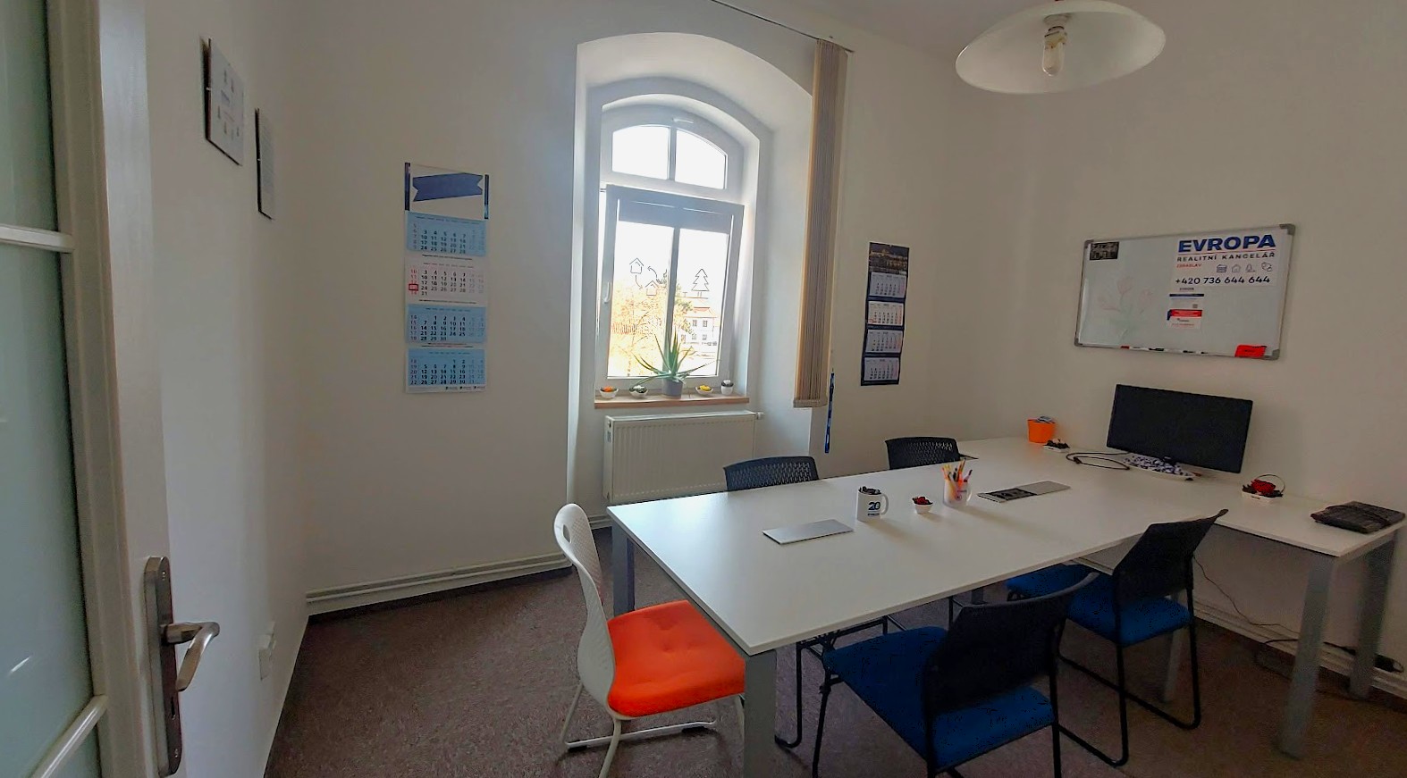 EVROPA realitní kancelář ZBRASLAV foto 3