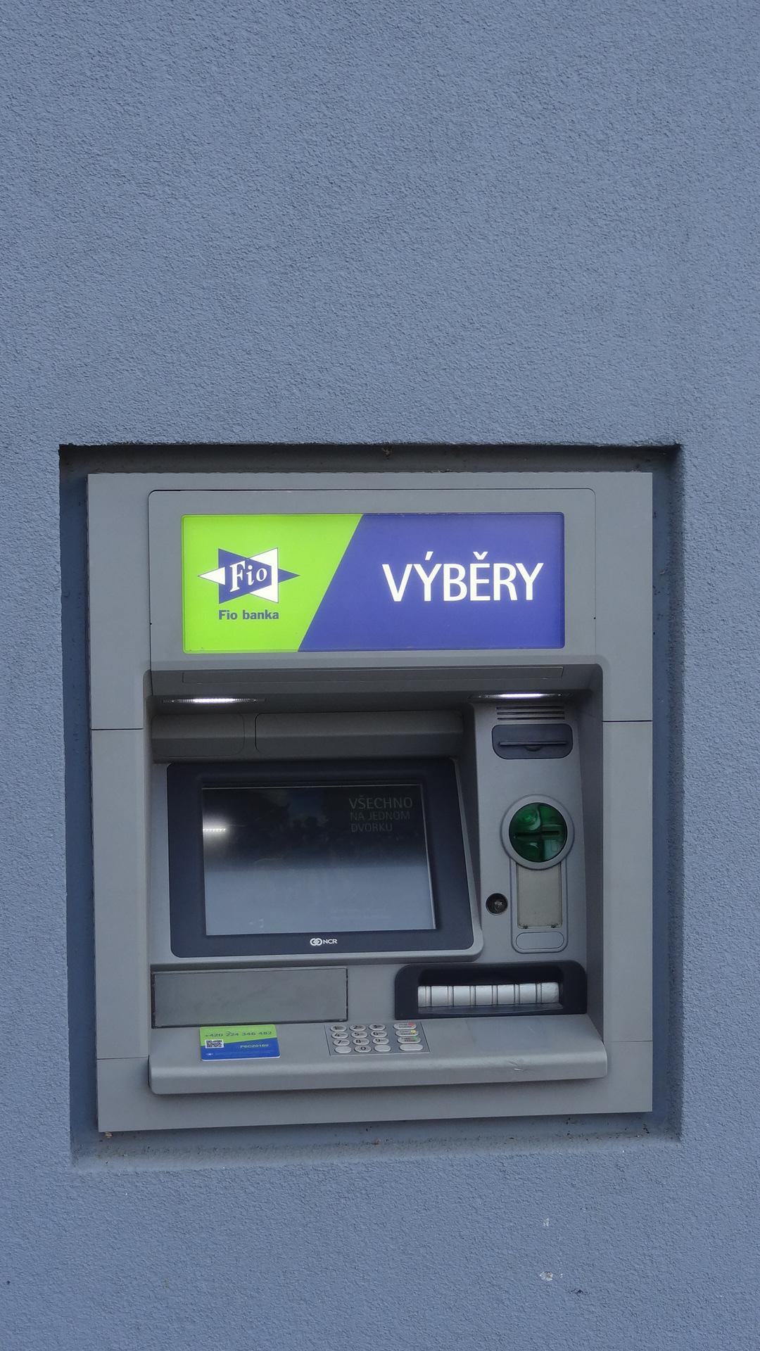 Bankomat Fio banky foto 3