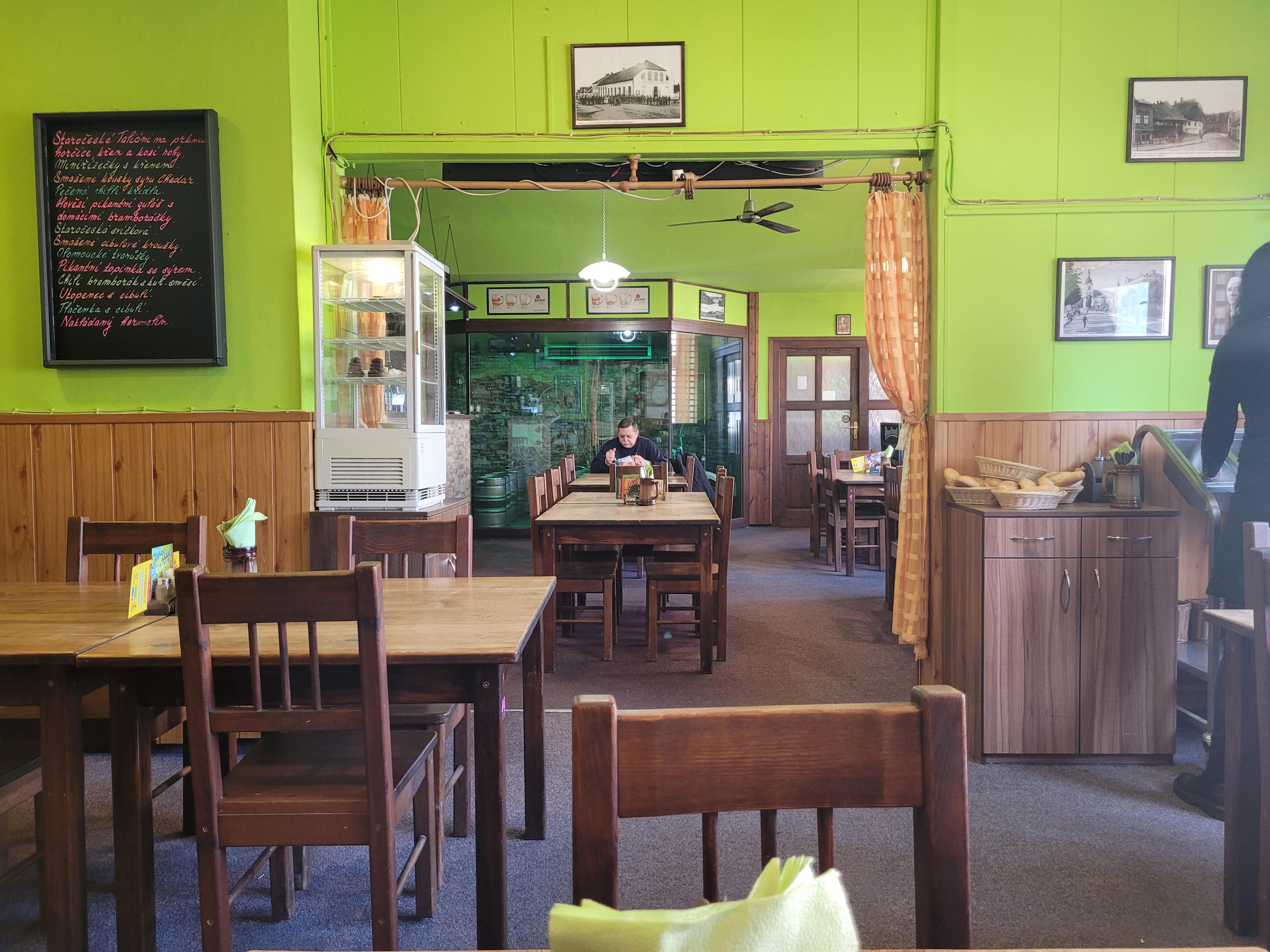 Česká restaurace U Hlaváčků