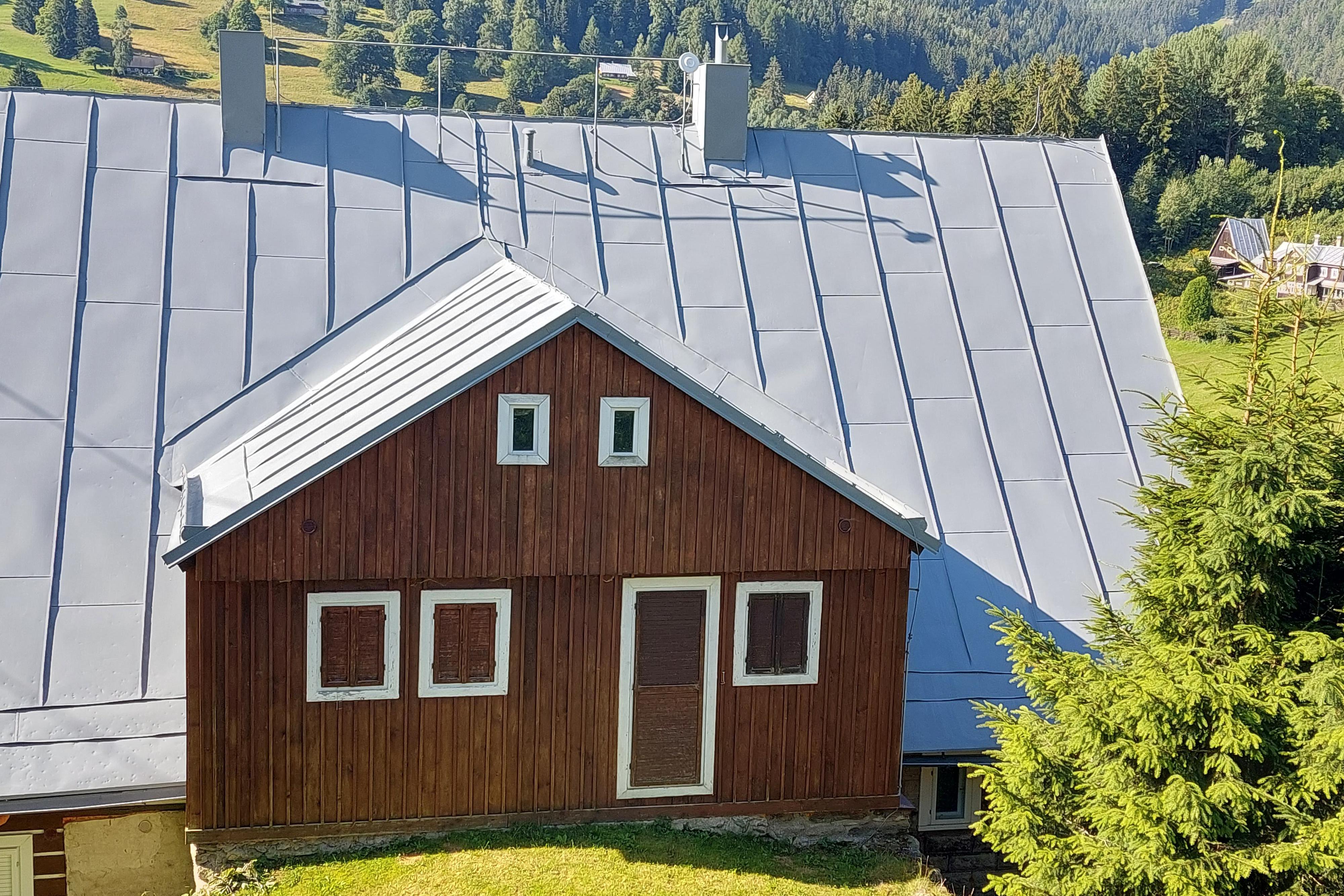 nátěry plechových střech