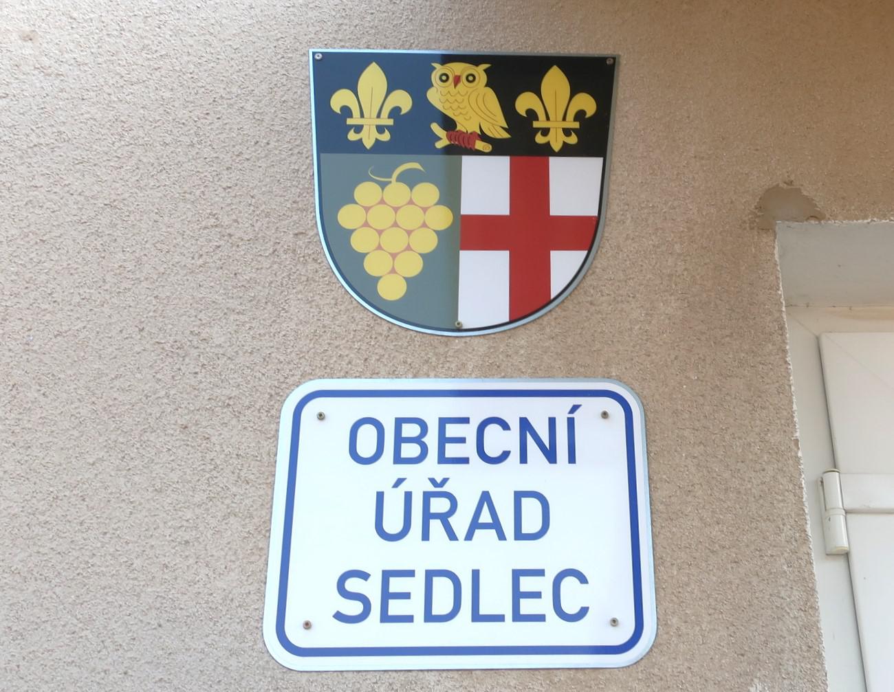 Sedlec - obecní úřad foto 4