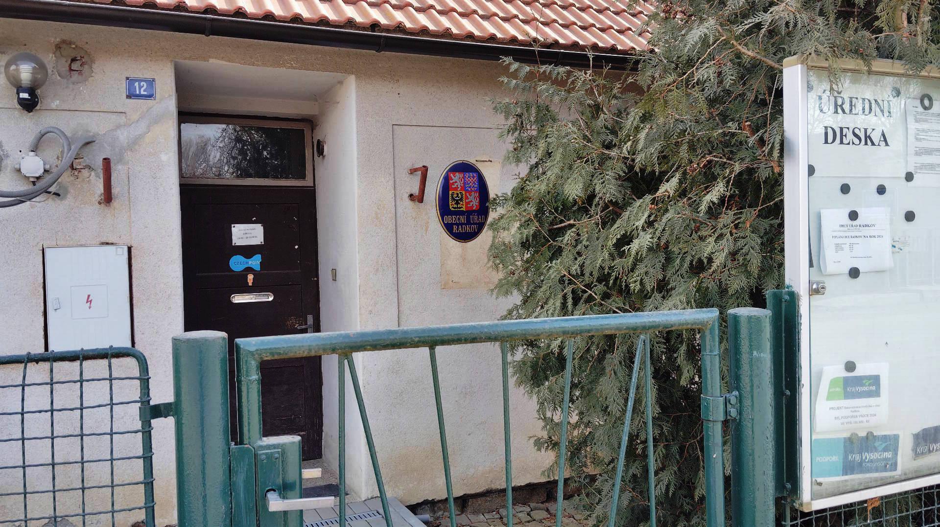 Radkov - obecní úřad foto 3