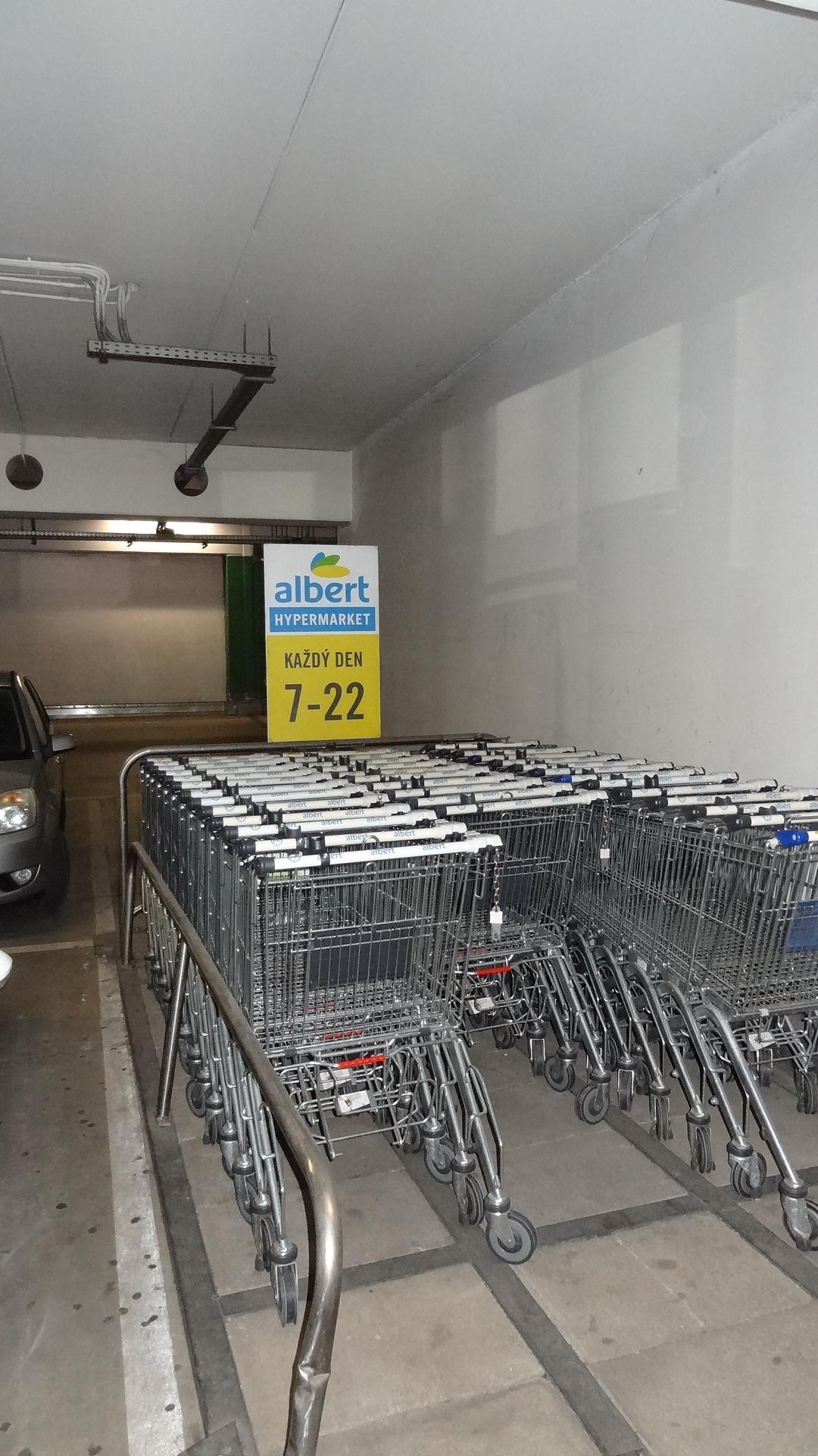 Albert Hypermarket foto 4