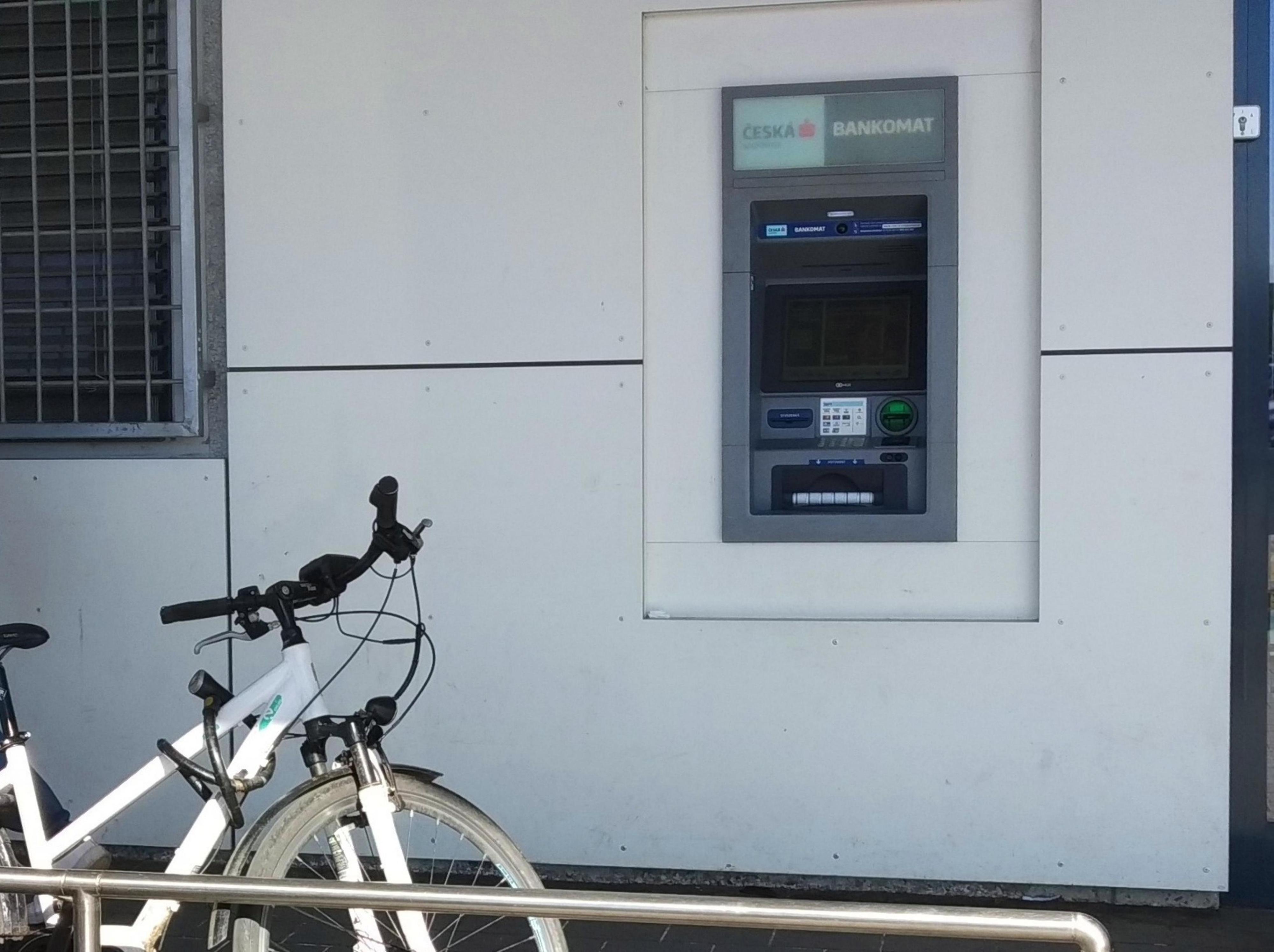 Bankomat České spořitelny