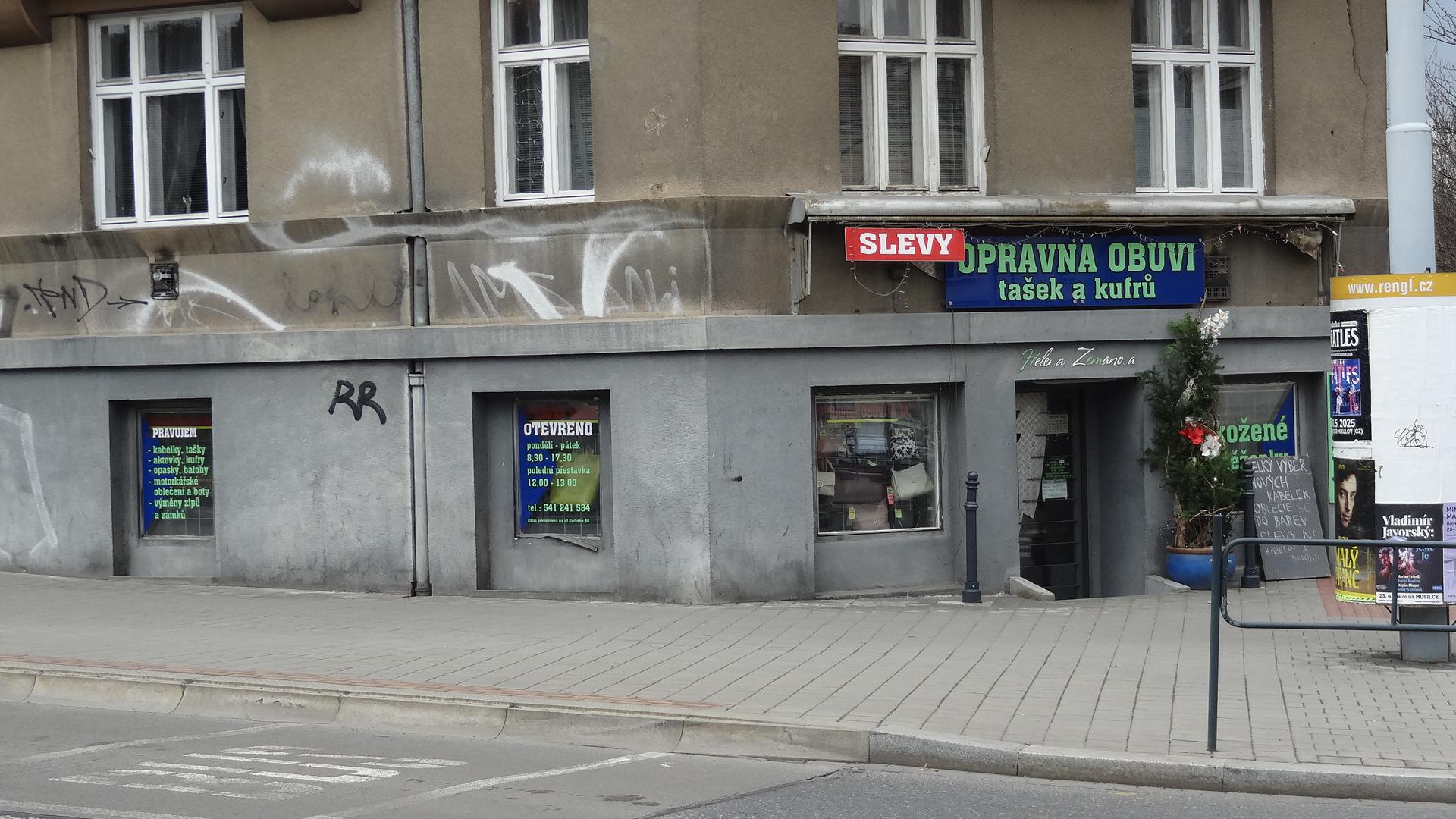 Opravna obuvi, tašek a kufrů - Helena Zemanová foto 2