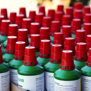 Sellers of fertilizers and chemicals for agriculture