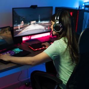 Online sellers of new PC sets of major brands