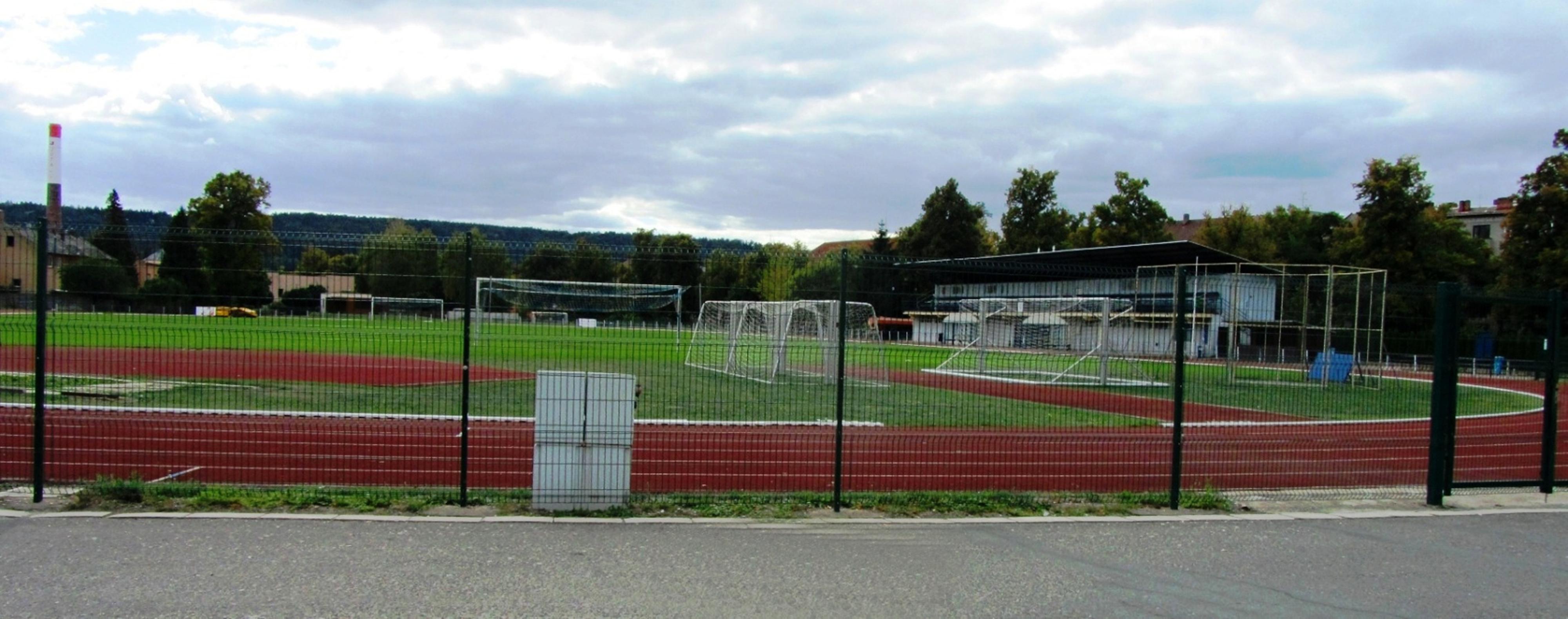 Letní stadion Dvůr Králové nad Labem foto 3