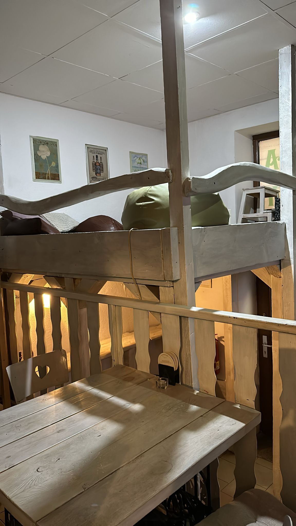 Vinárnička U Mámy foto 2