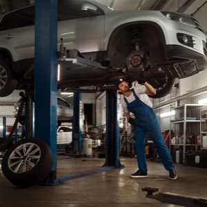 Repairs of car plastics