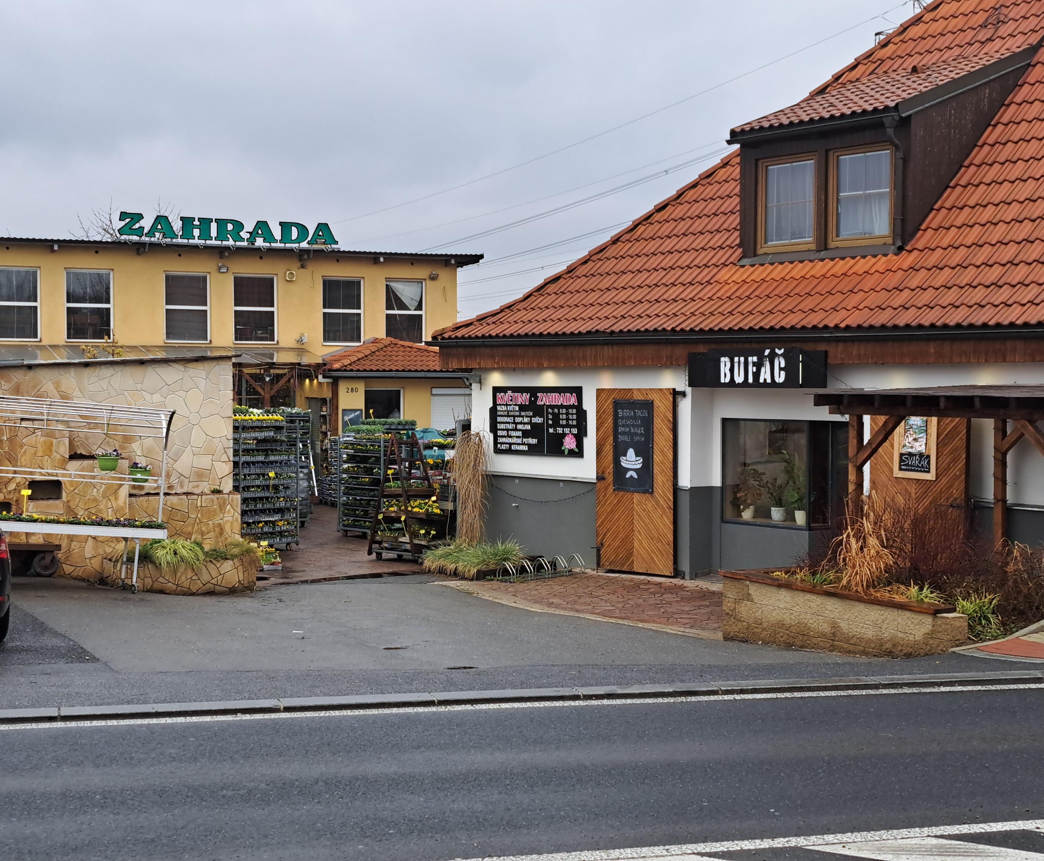BUFÁČ foto 4