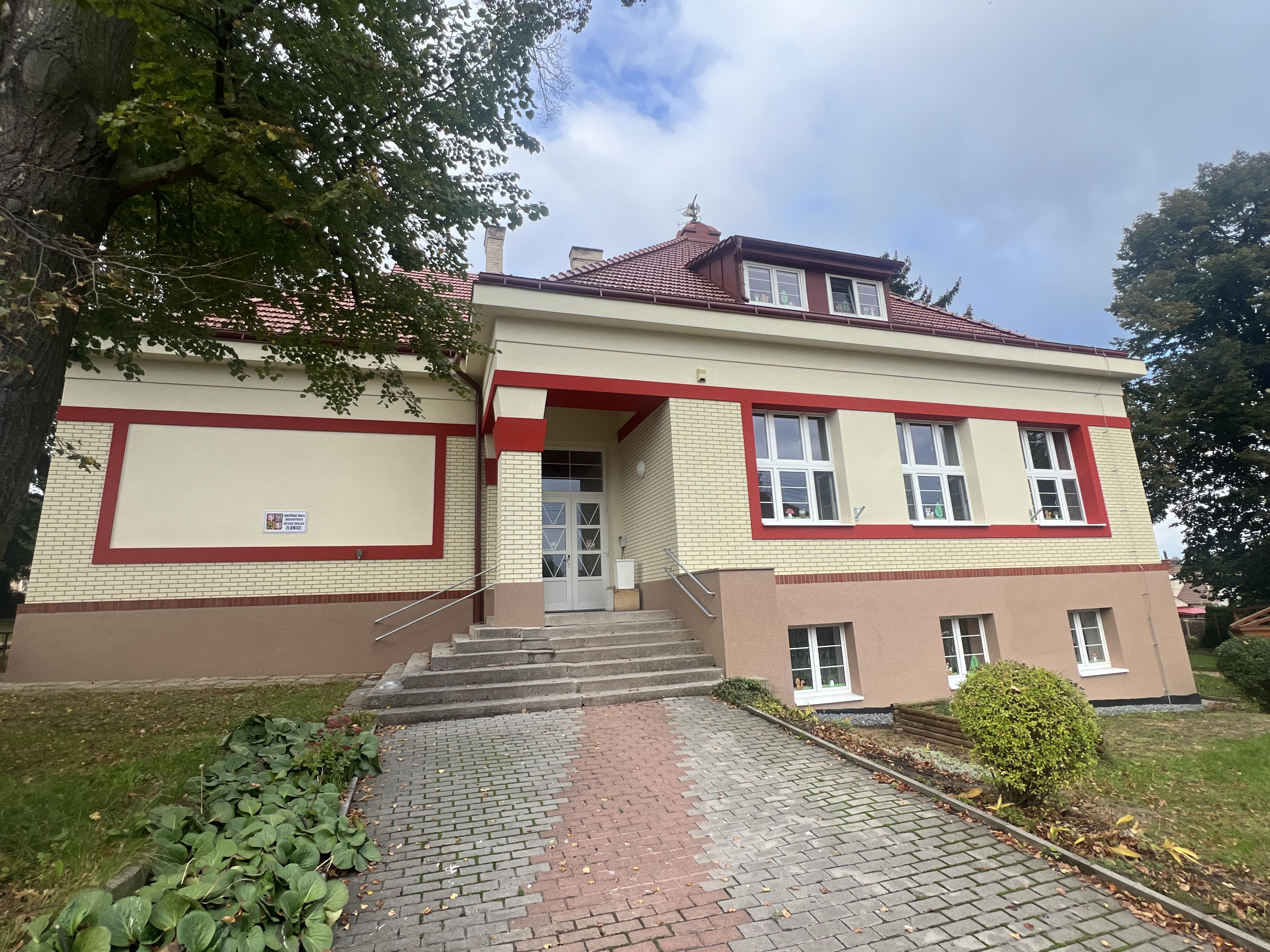 MŠ Masarykova dětská školka Zlonice foto 3