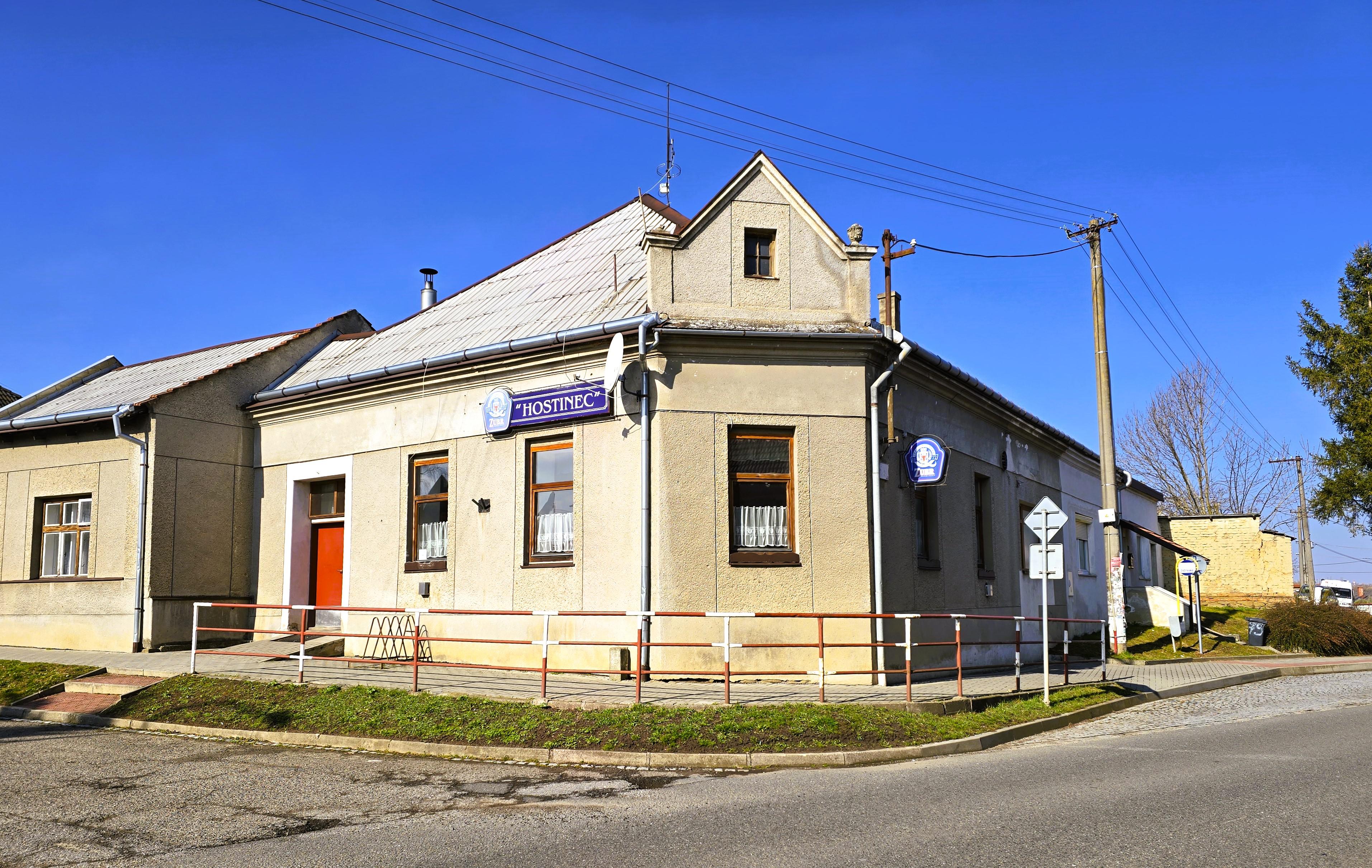 Milan Jeniš - Hostinec foto 3
