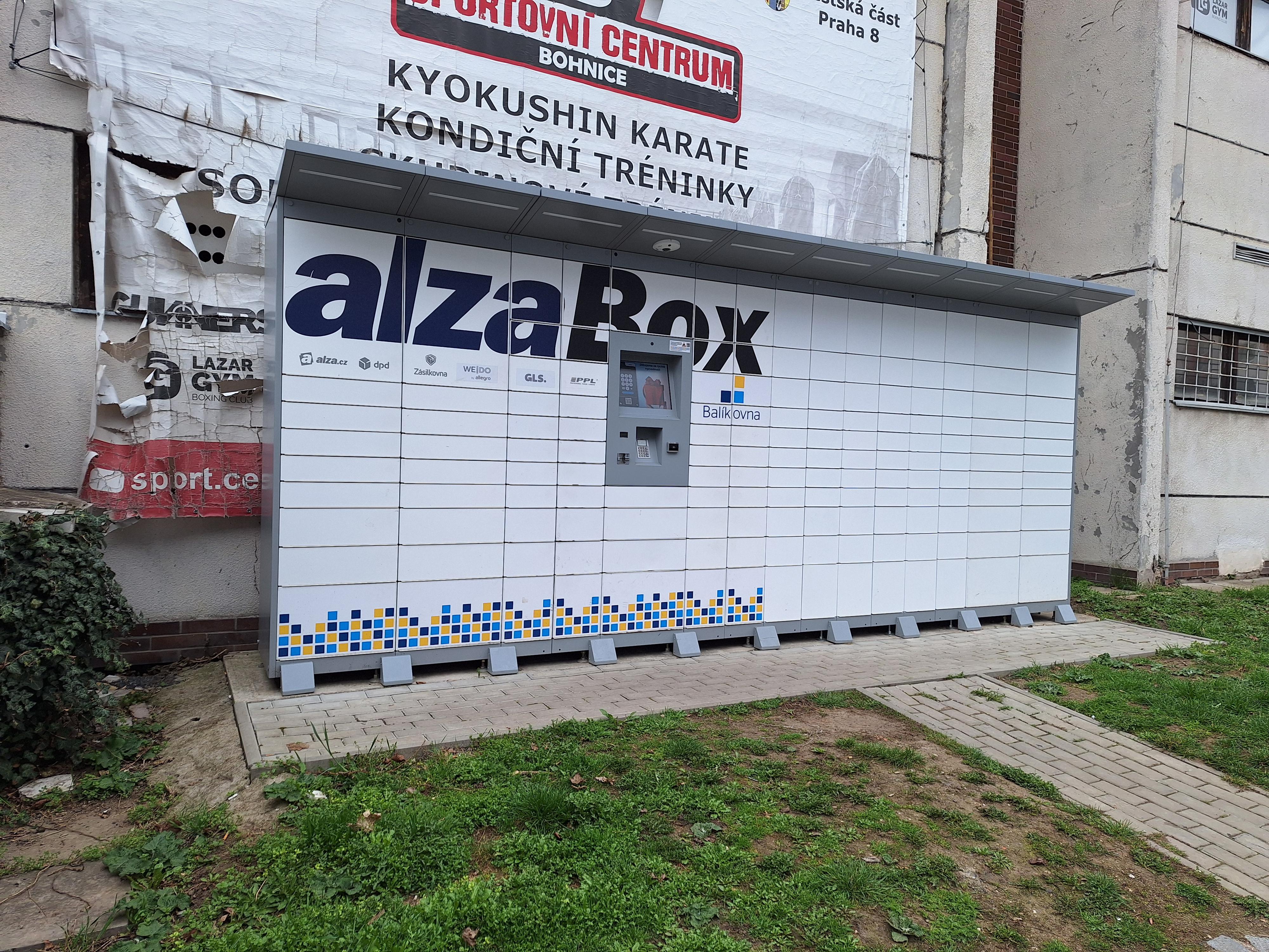 AlzaBox
