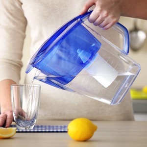 Prodej techniky na úpravu, filtraci a čištění vody v domácnostech