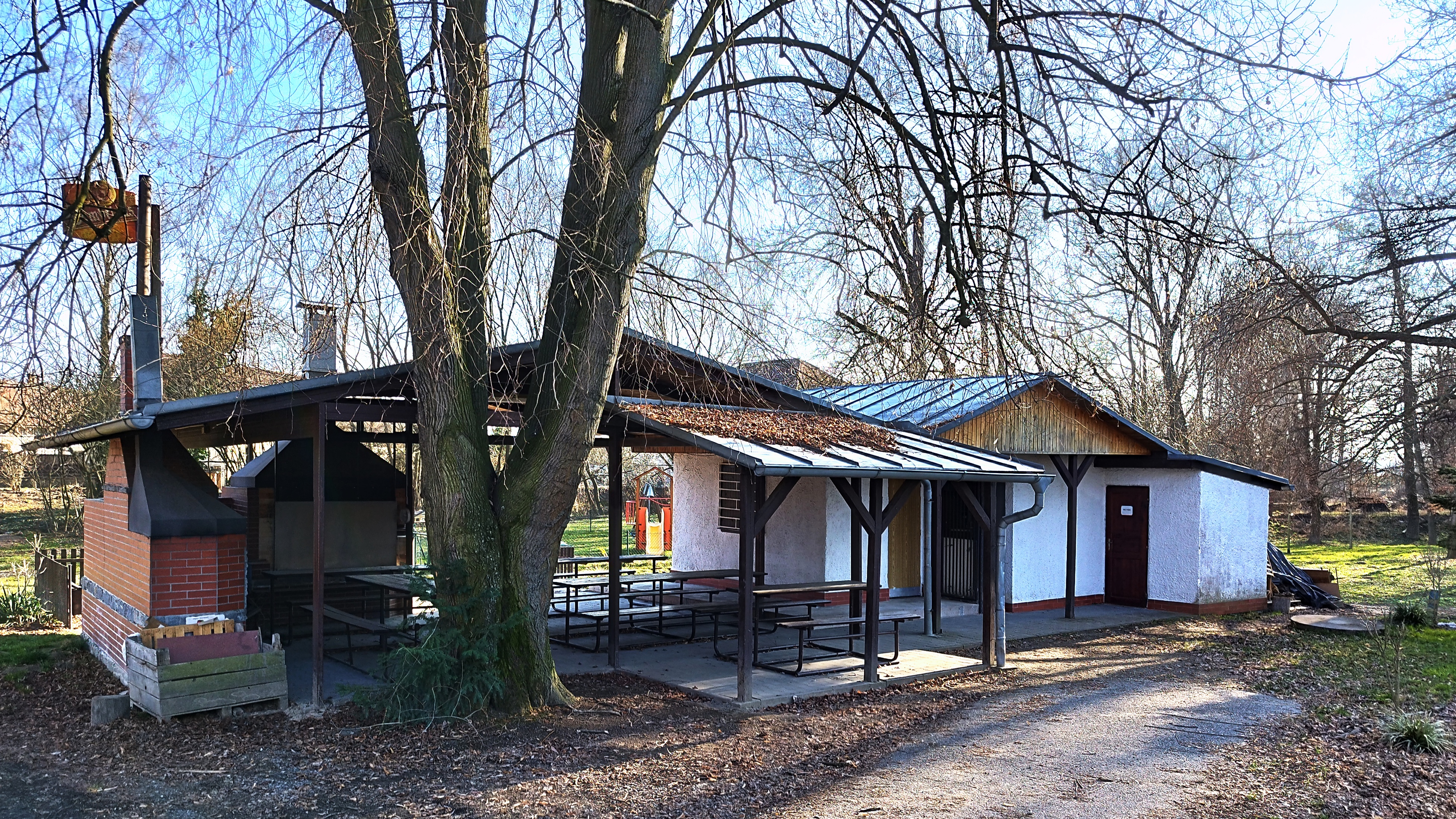 Kiosek U Splavu