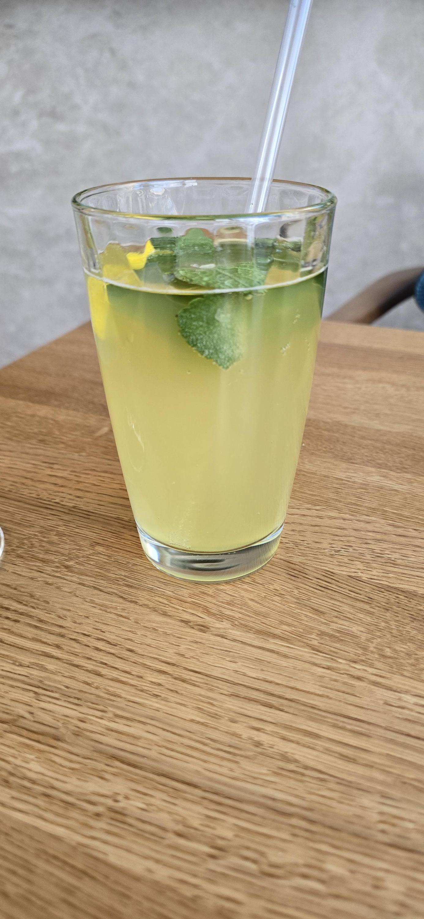 Cafe Restaurant Hermes foto 3