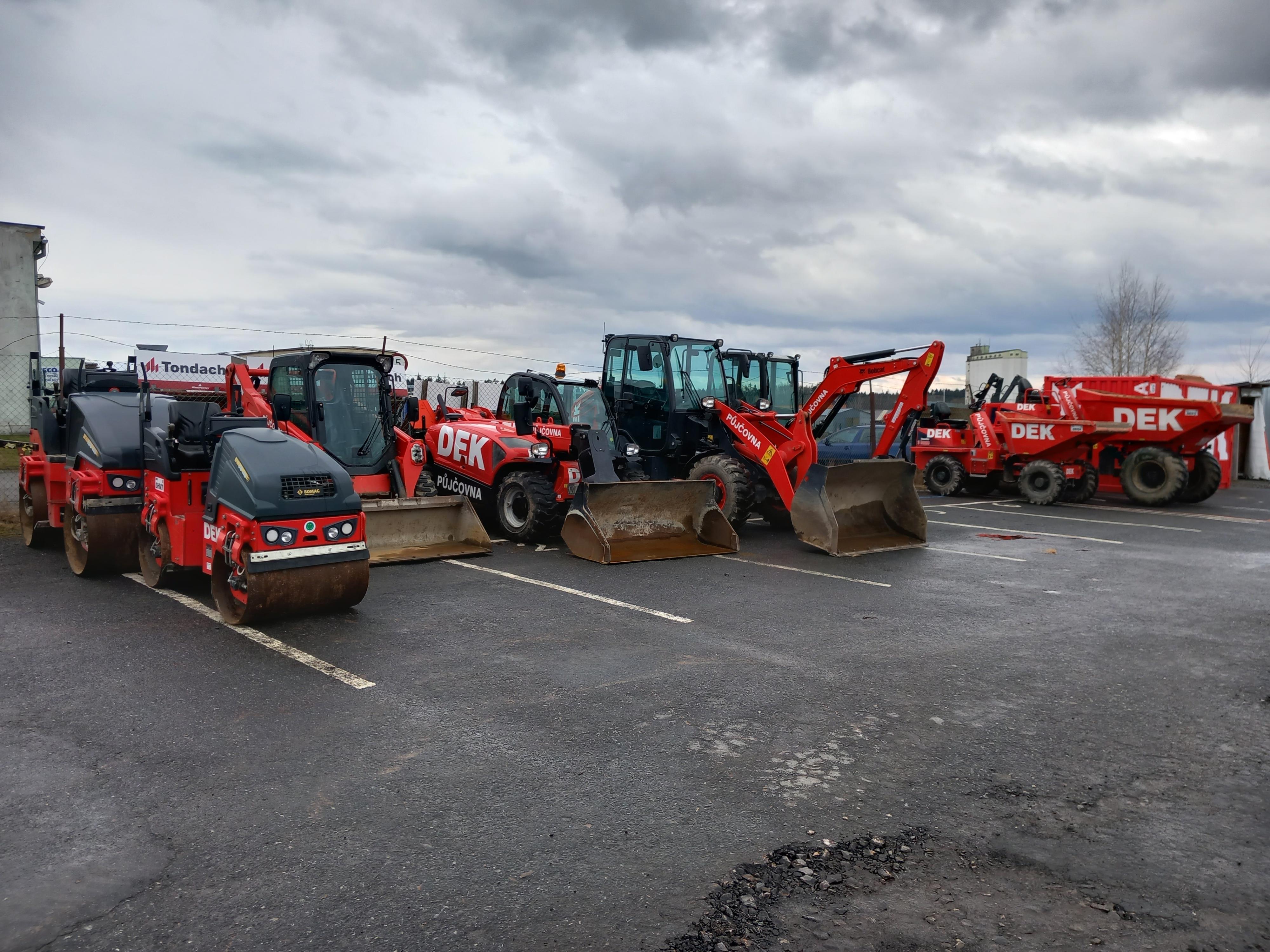 STAVEBNINY DEK foto 4