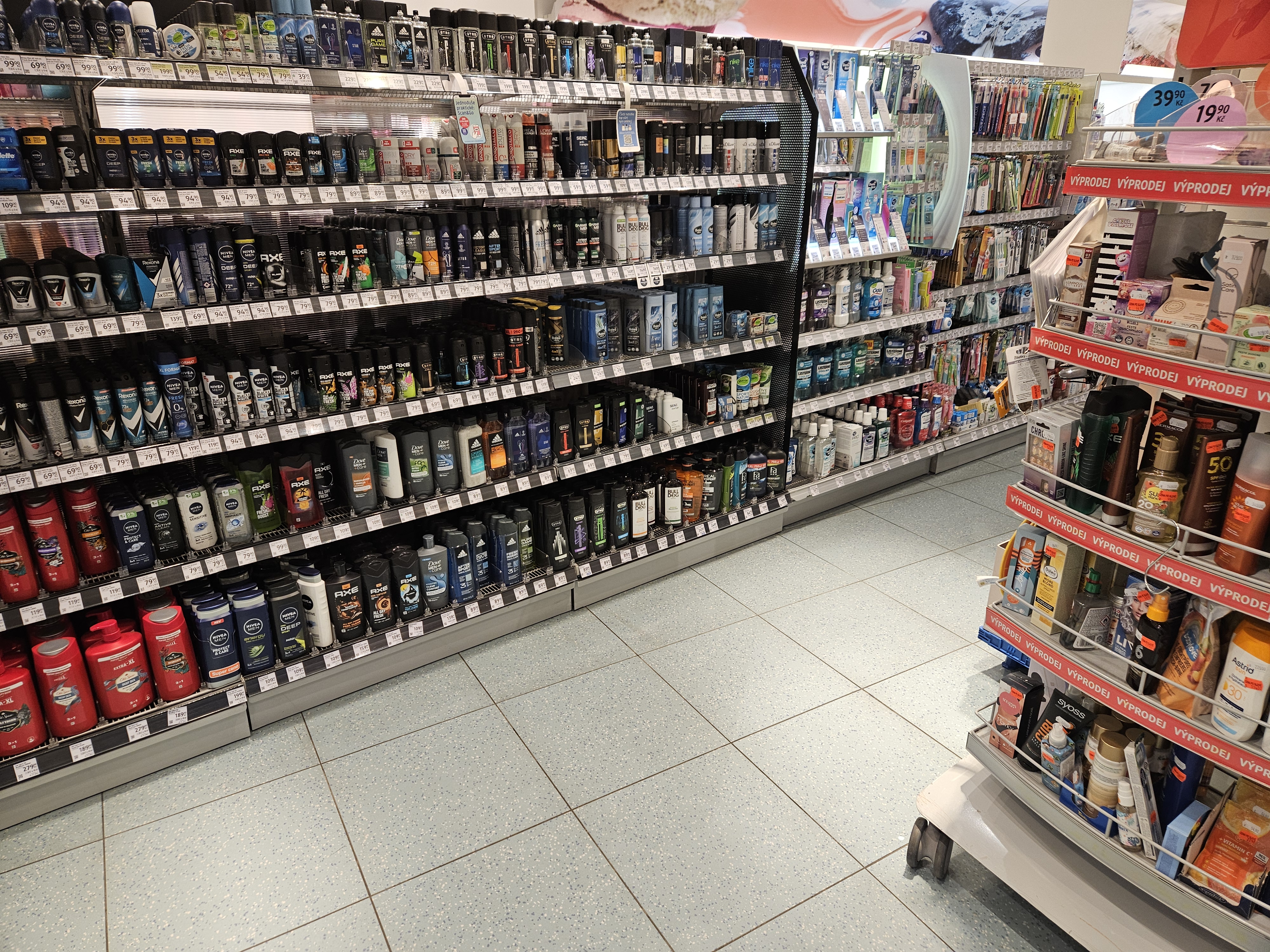 dm drogerie markt s.r.o. foto 5