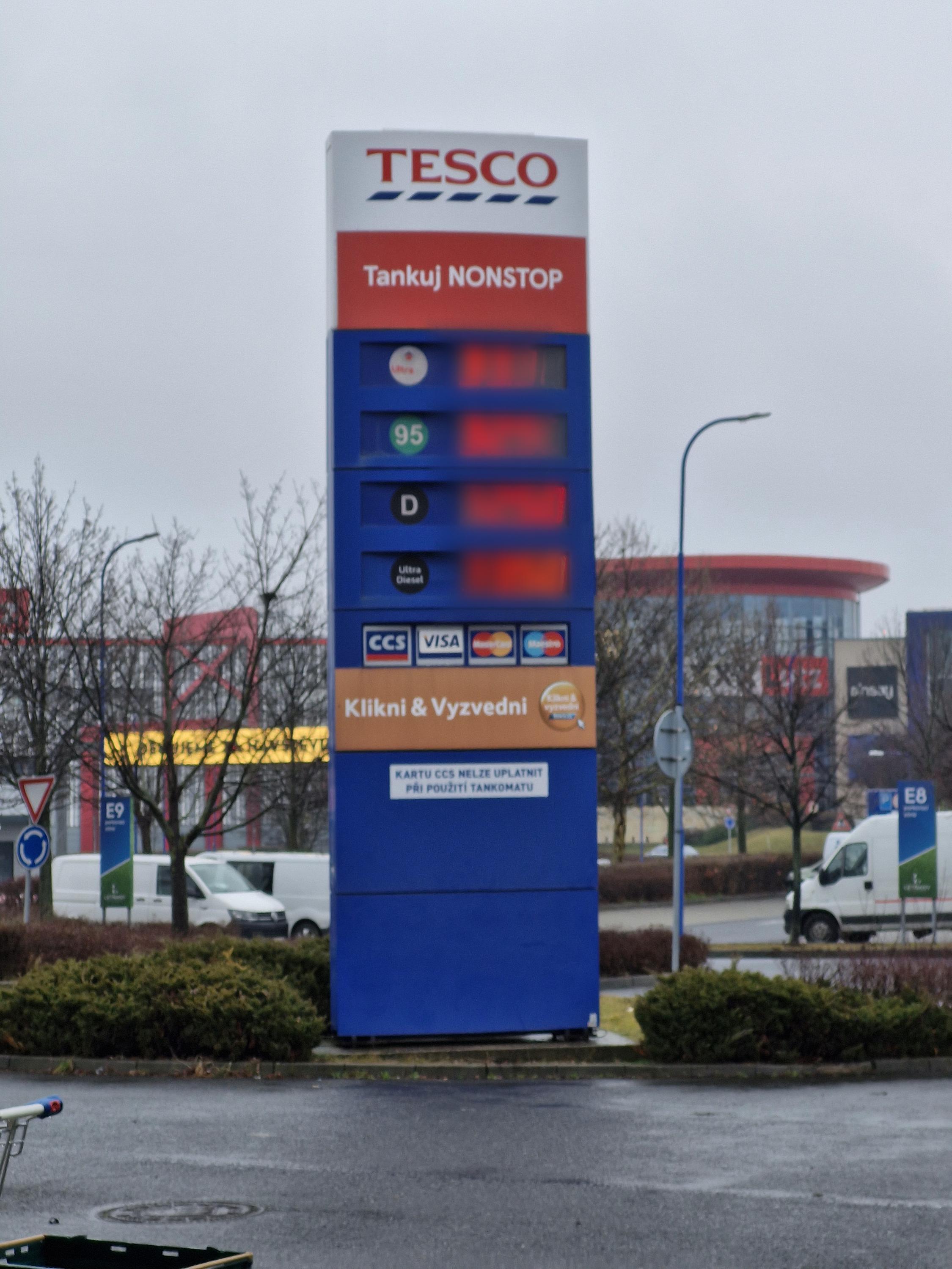 Tesco Čerpací stanice foto 1