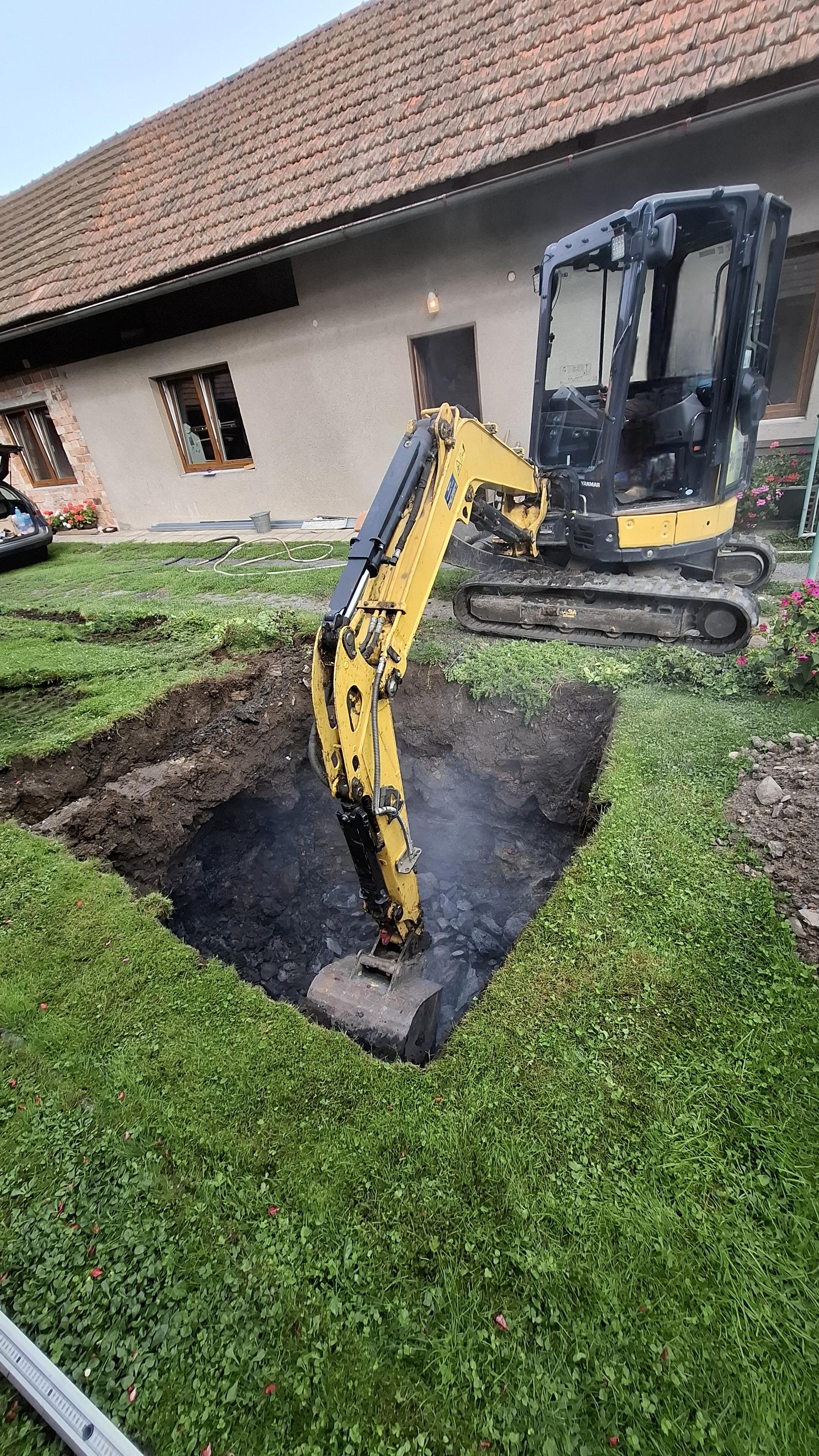Louvar Skuteč - zemní práce foto 3