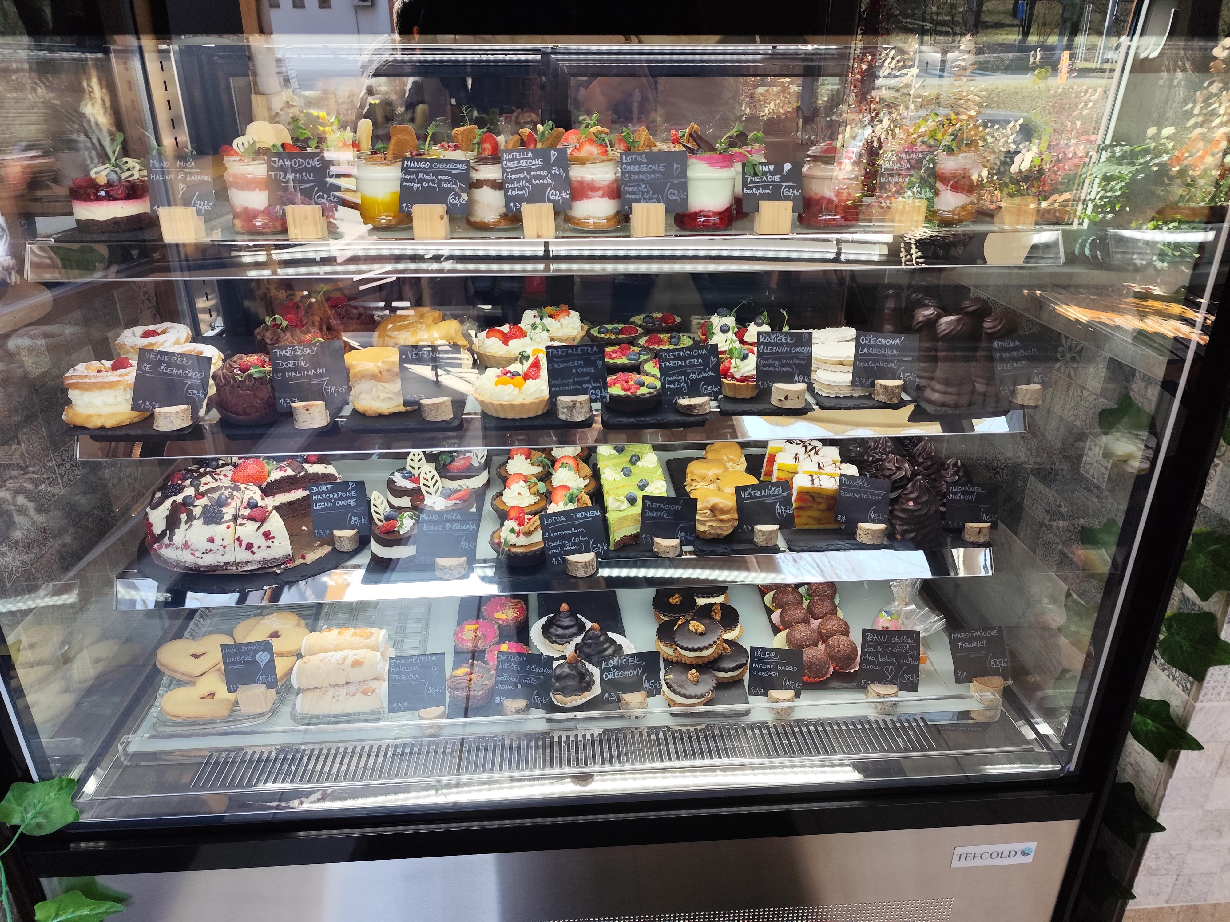 Kavárna a cukrárna u Palačinky foto 2