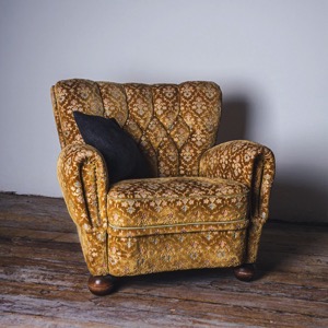 On-line prodej starožitného nábytku