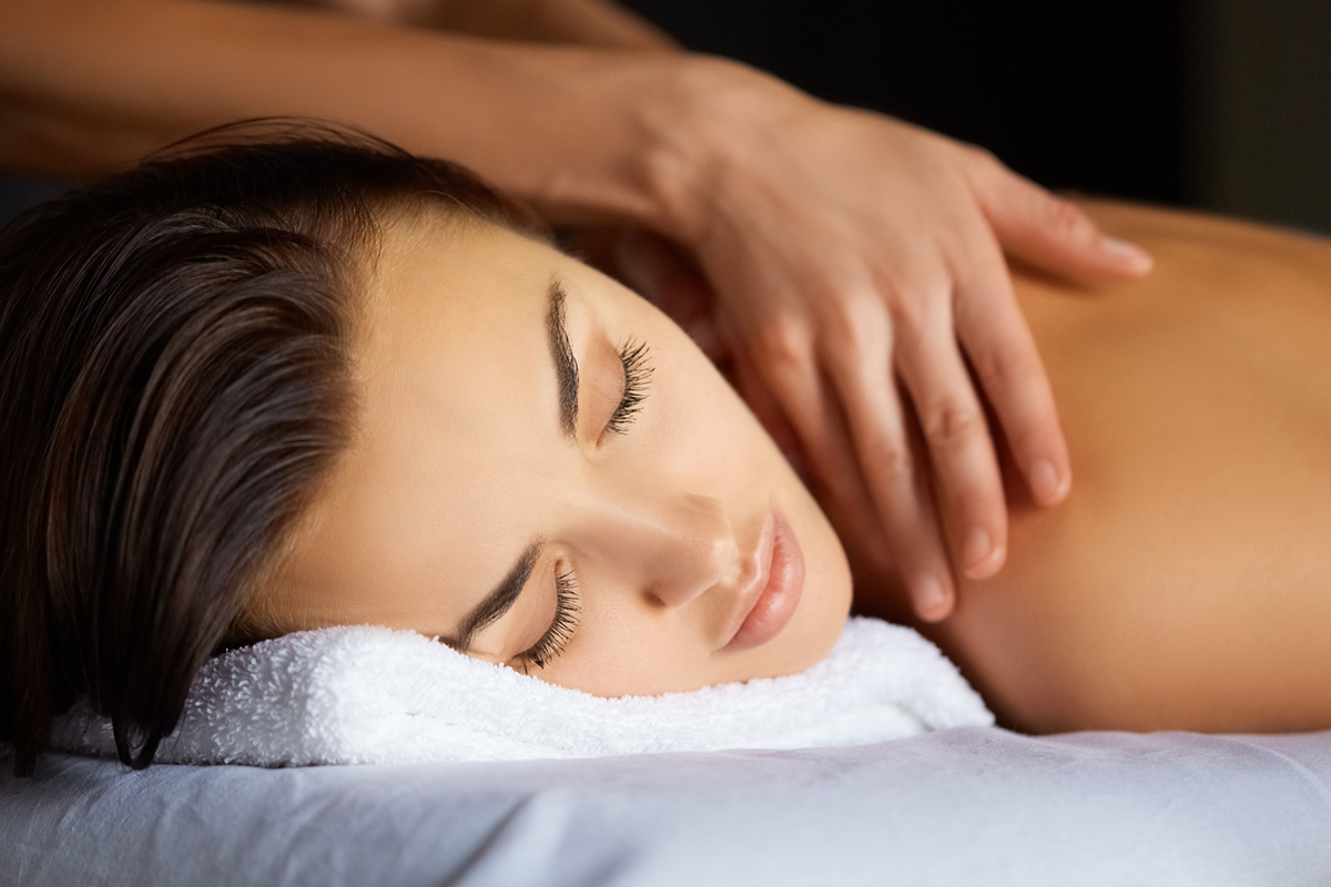 Márty Mareš - Mobilní masér