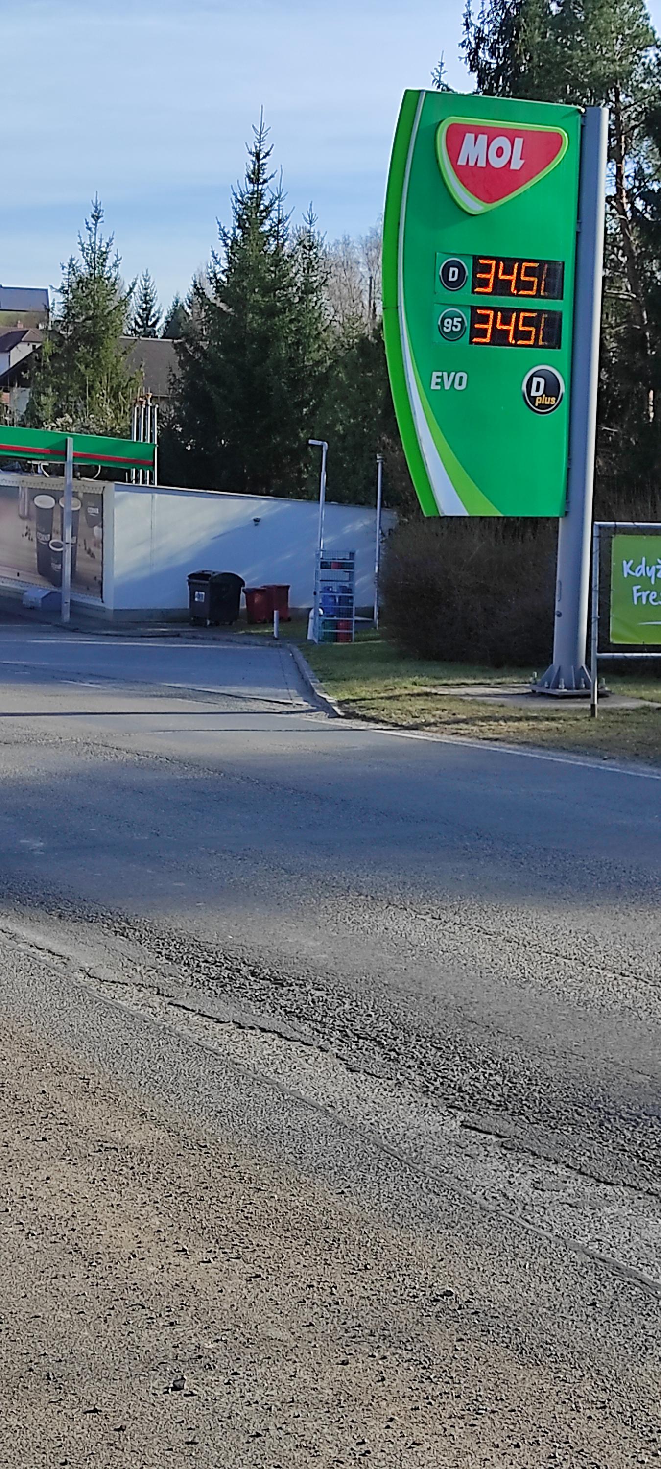 MOL foto 4