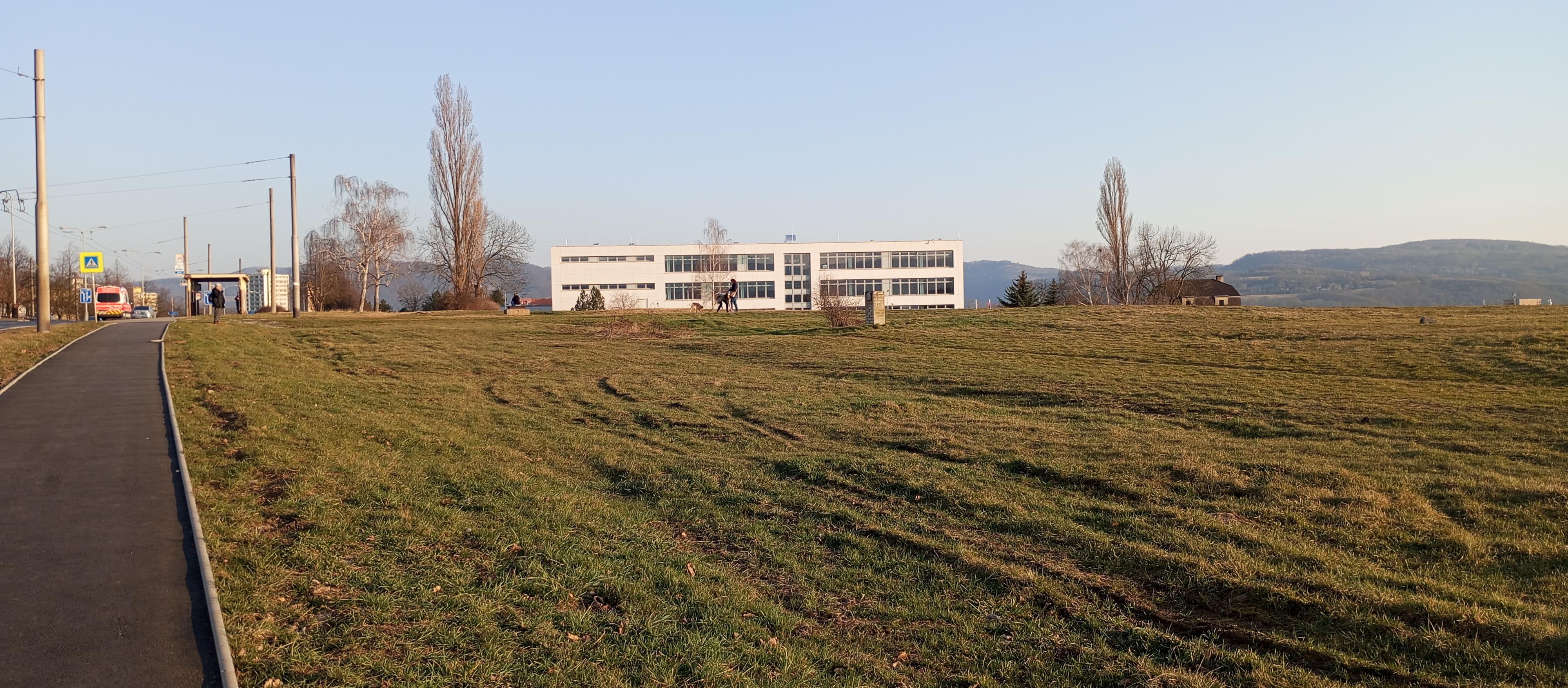 Gymnázium a SOŠ dr. Václava Šmejkala, Ústí nad Labem foto 3