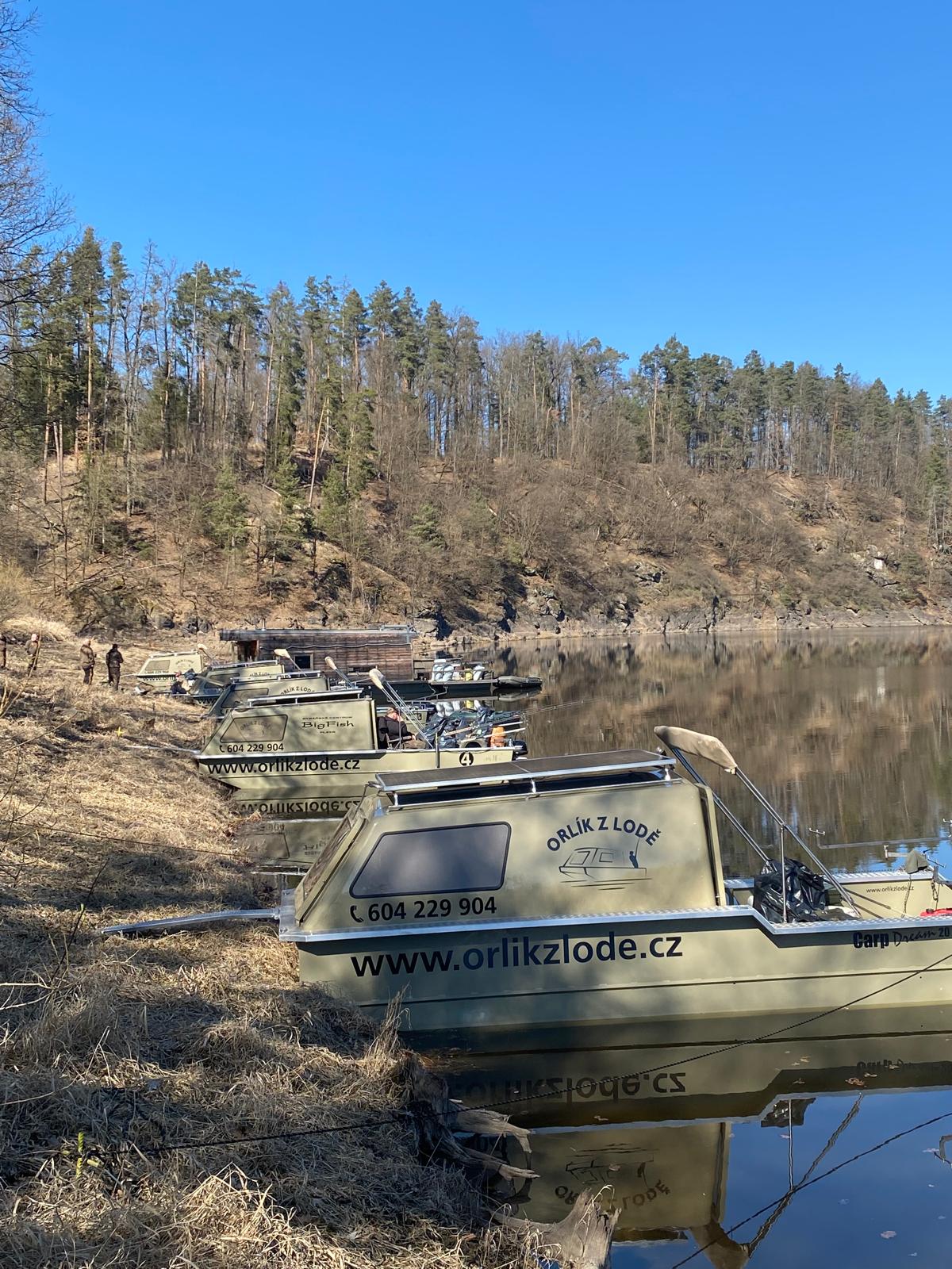 Orlík z lodě foto 5
