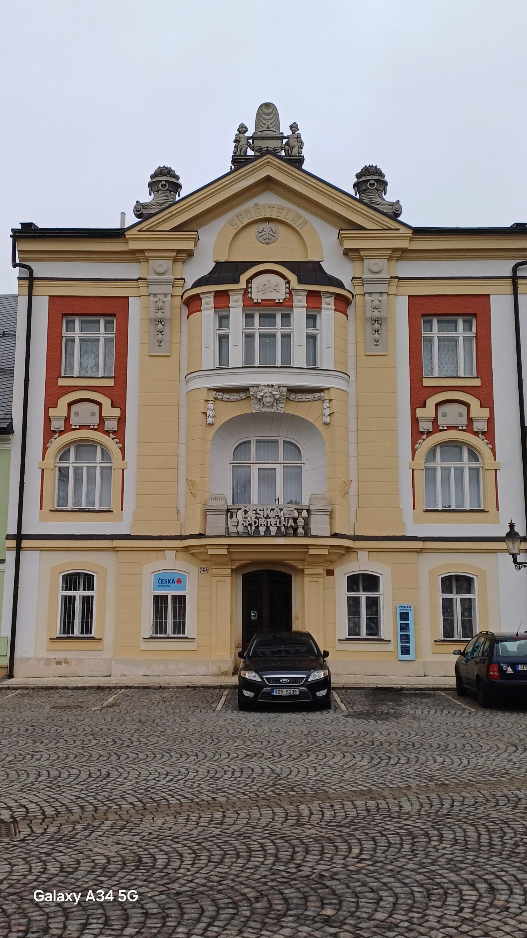 Česká spořitelna, a.s. foto 3